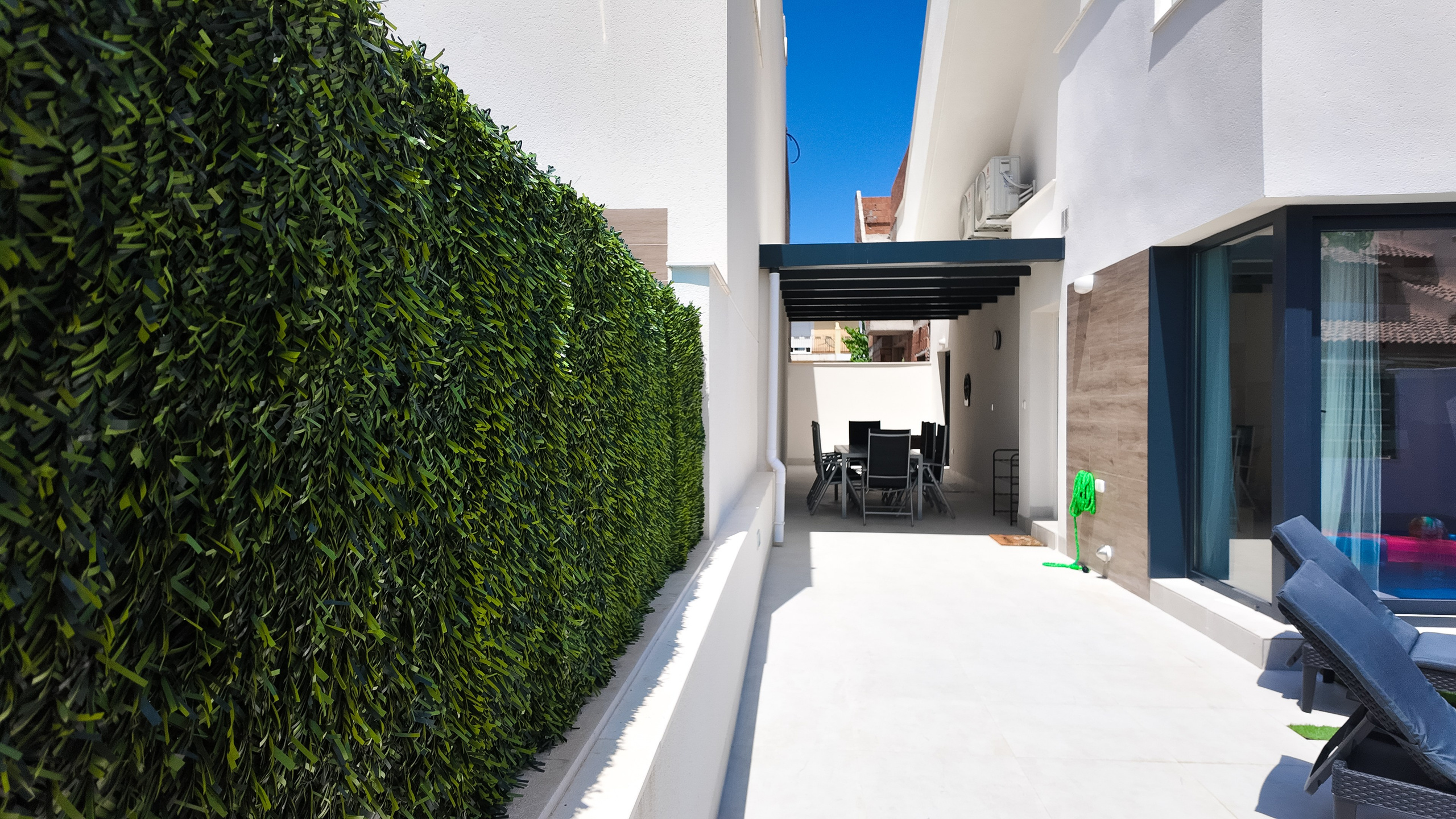 VILLA Luna I&M GROUP. Baby Beast