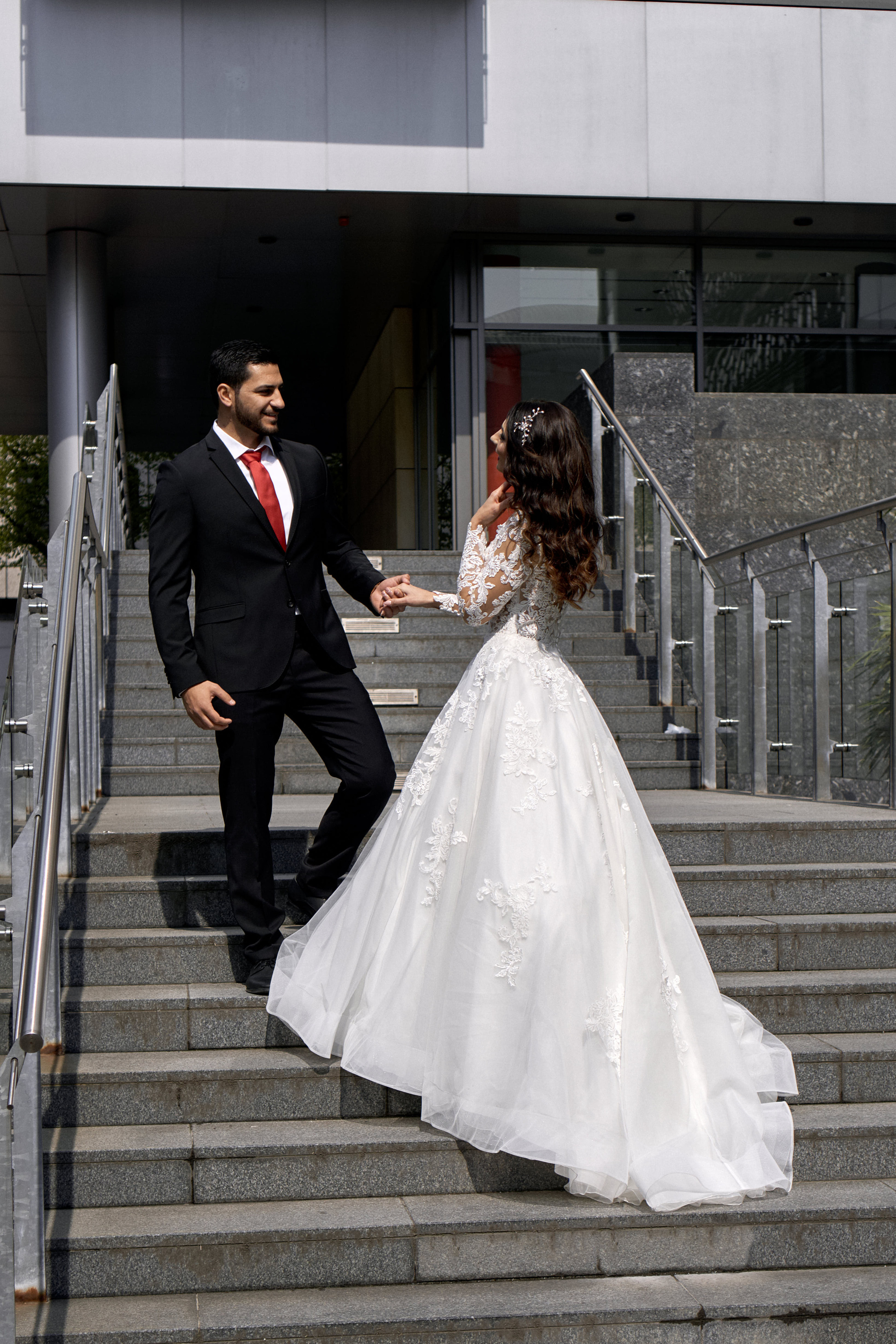 Ein wunderschönes Ehepaar in Frankfurt. Hochzeitsfotograf für Moers, Niederrhein, Düsseldorf, NRW und Deutschland