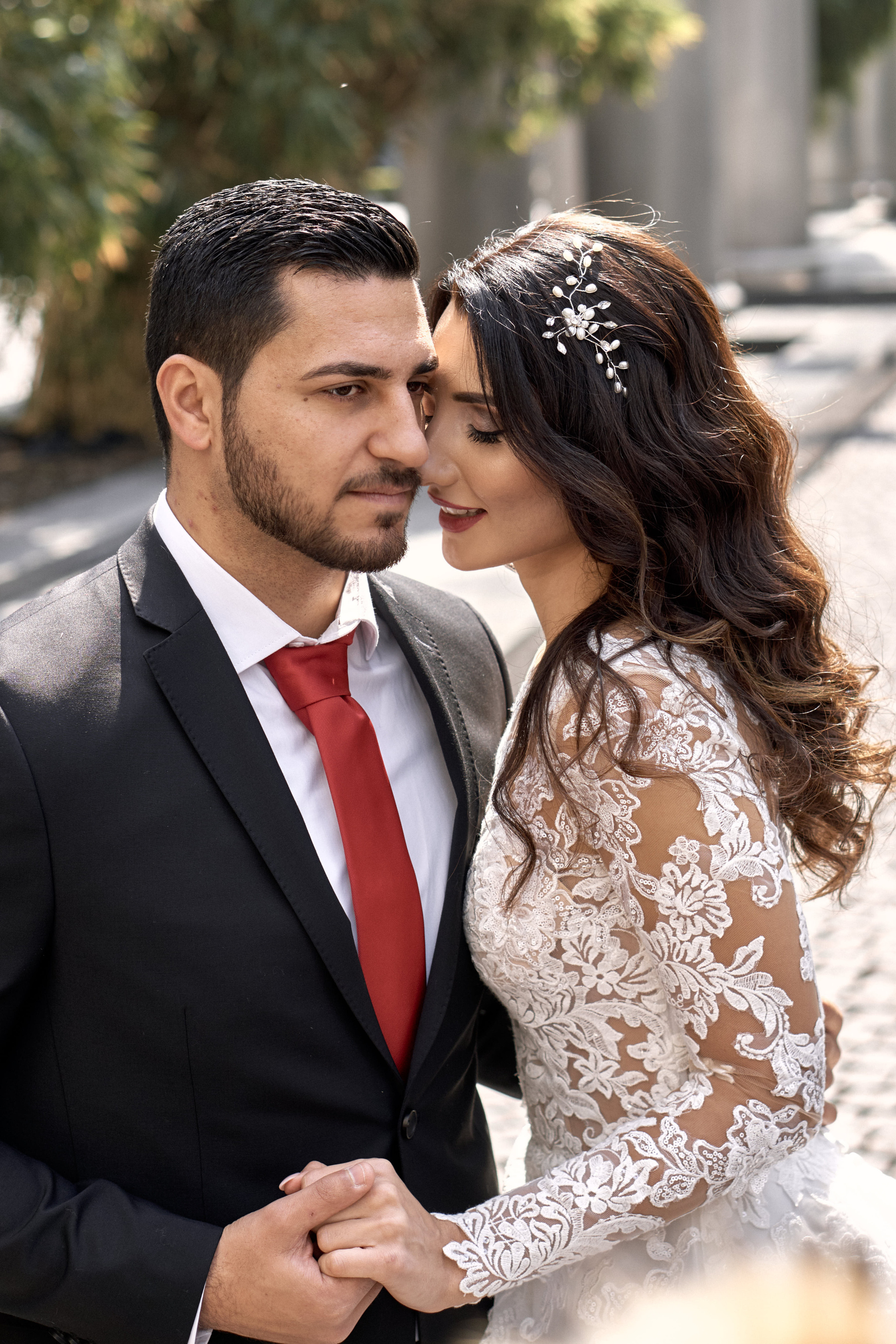 Ein wunderschönes Ehepaar in Frankfurt. Hochzeitsfotograf für Moers, Niederrhein, Düsseldorf, NRW und Deutschland