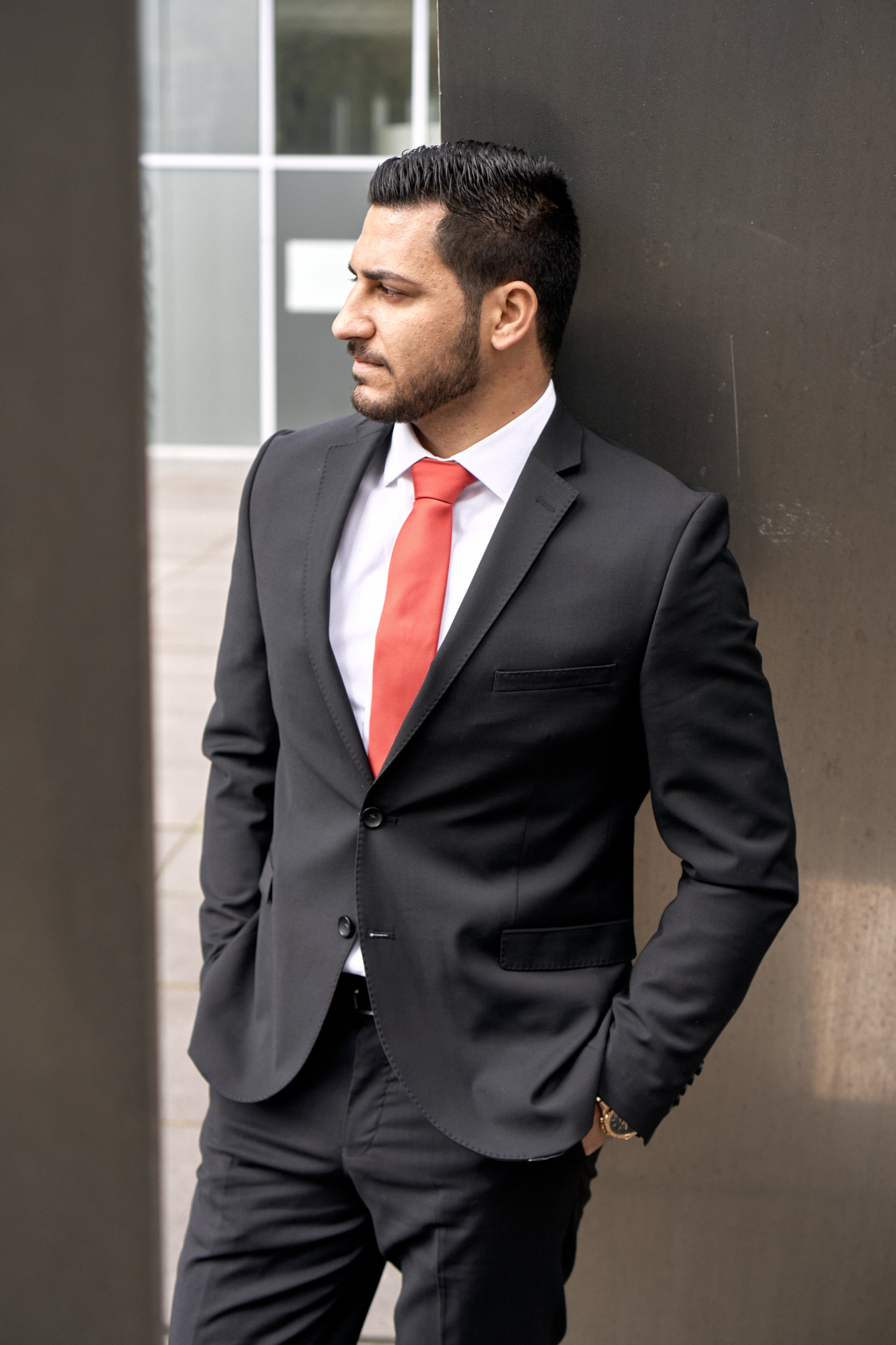 Ein wunderschönes Ehepaar in Frankfurt. Hochzeitsfotograf für Moers, Niederrhein, Düsseldorf, NRW und Deutschland