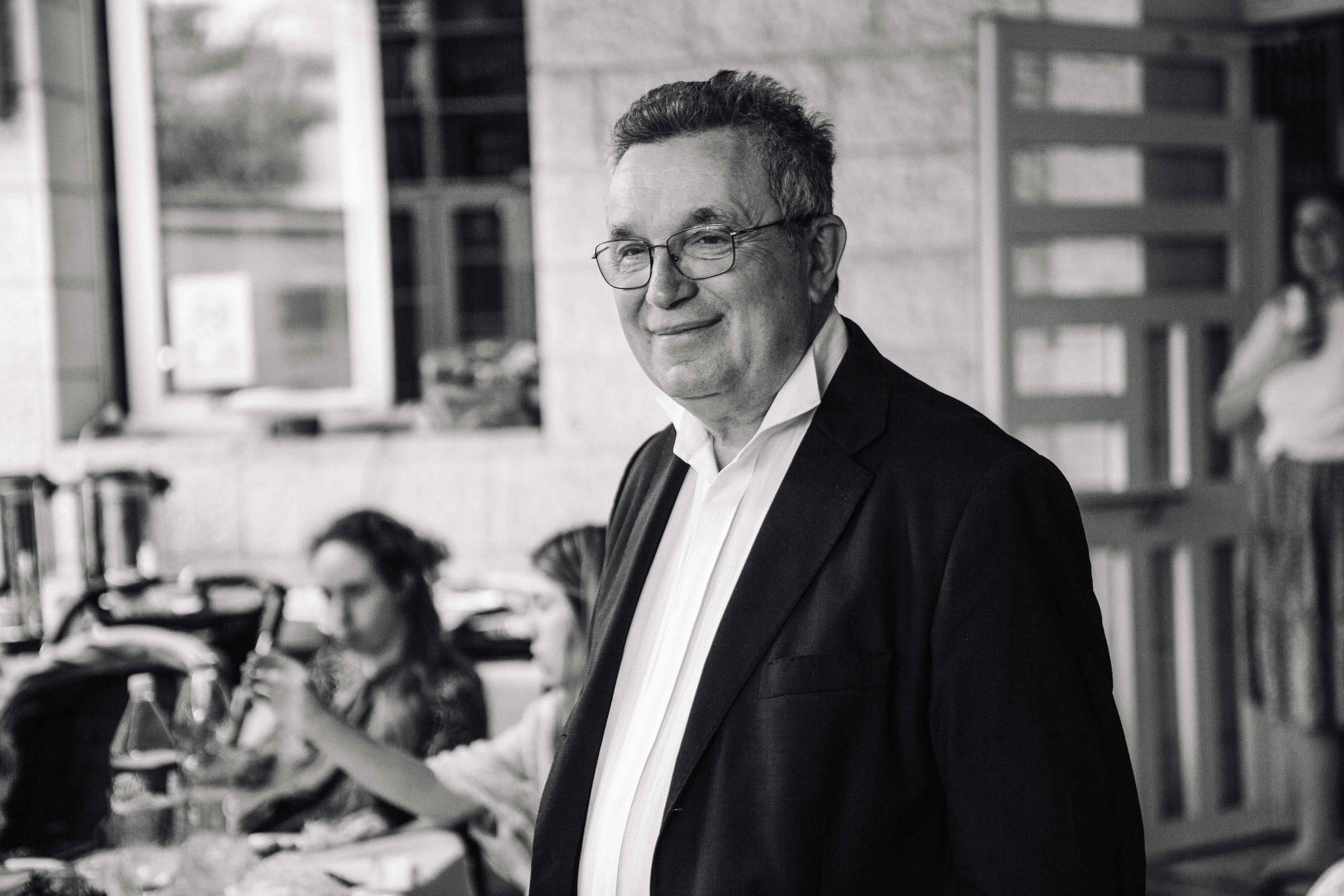 BRITH MILA IN THE SMALL SYNAGOGUE. PHOTOGRAPHER IN ISRAEL