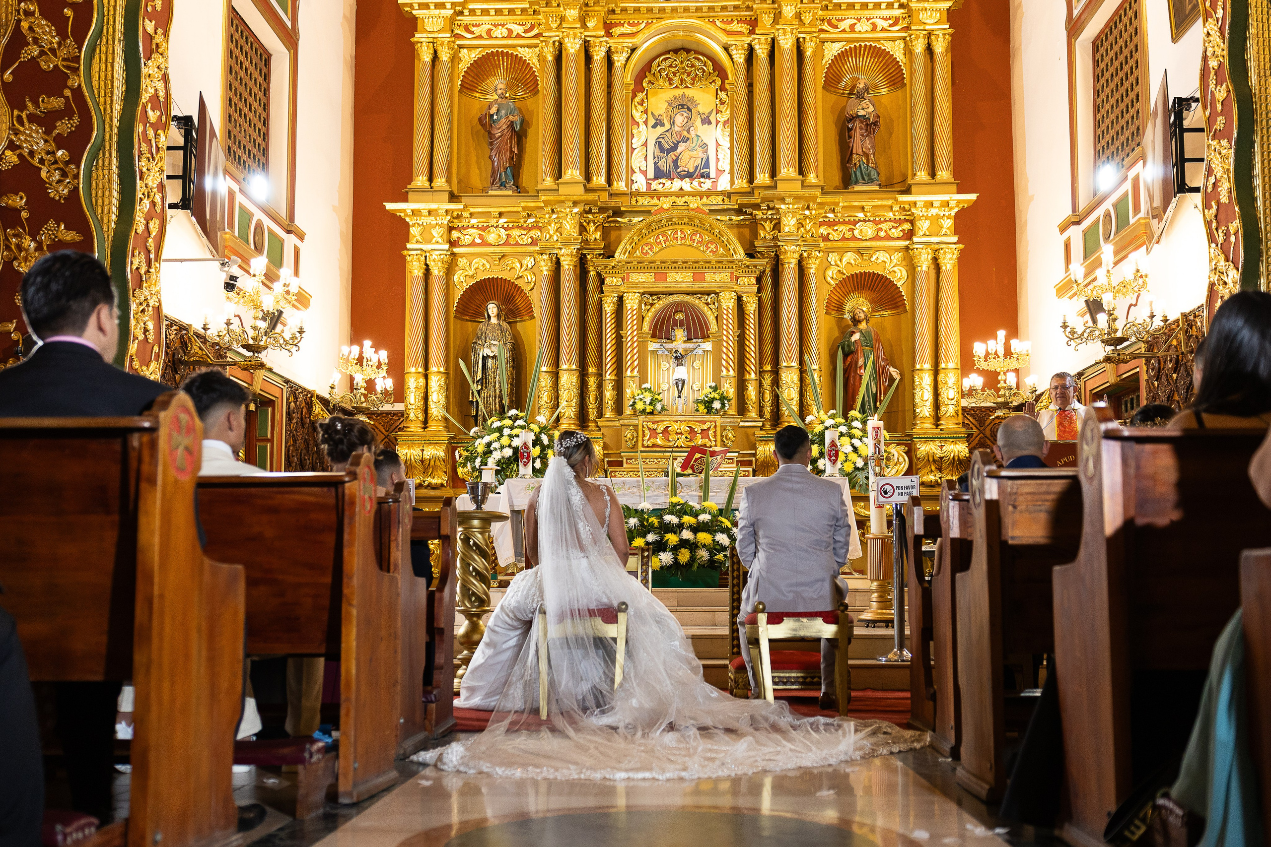 Cindy & Santi. Harnol Lopez - Fotografia de Quinces & Bodas