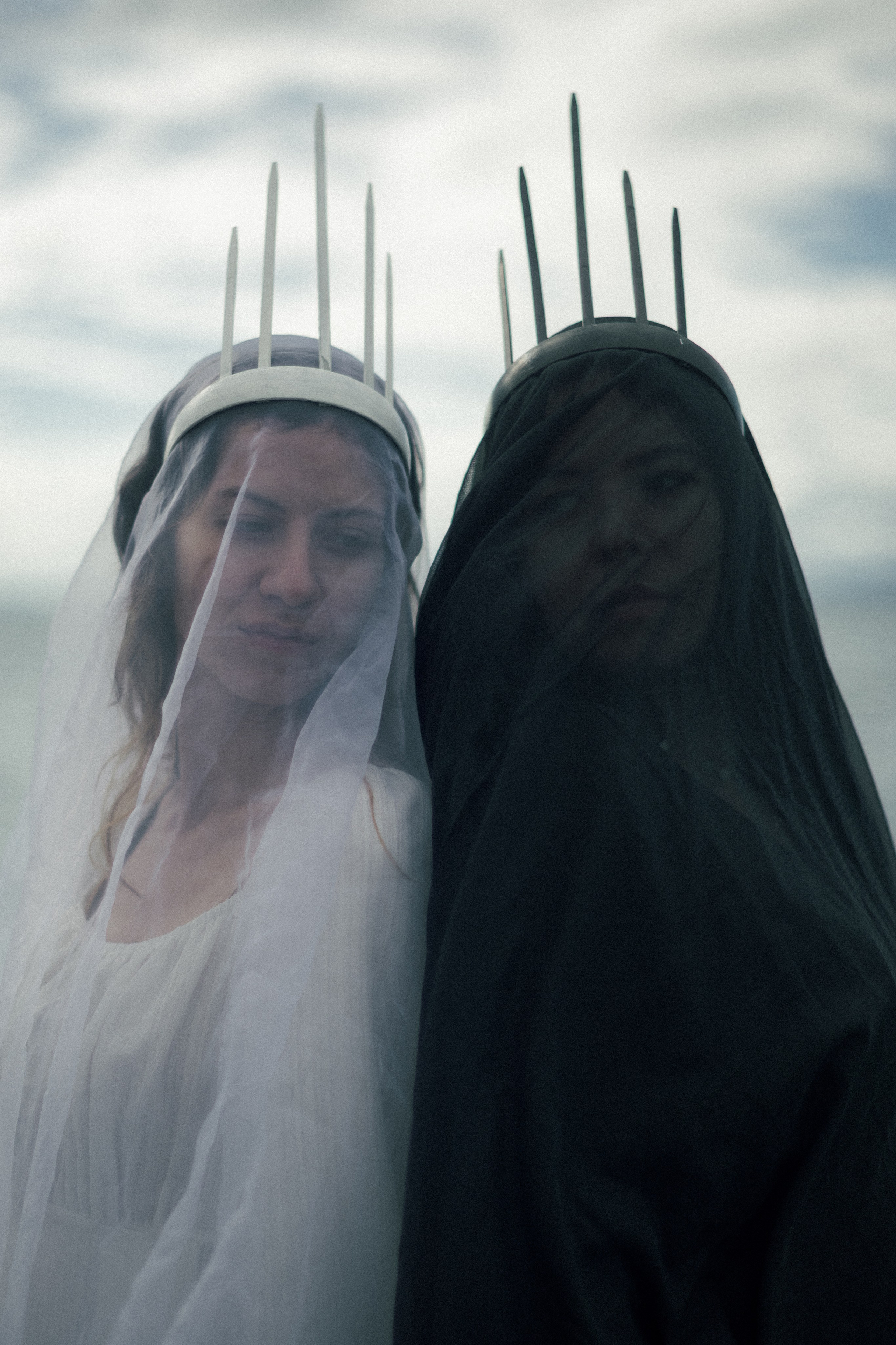 Light and Darkness with Aggeliki and Miriam. Photographer in Greece Kristina