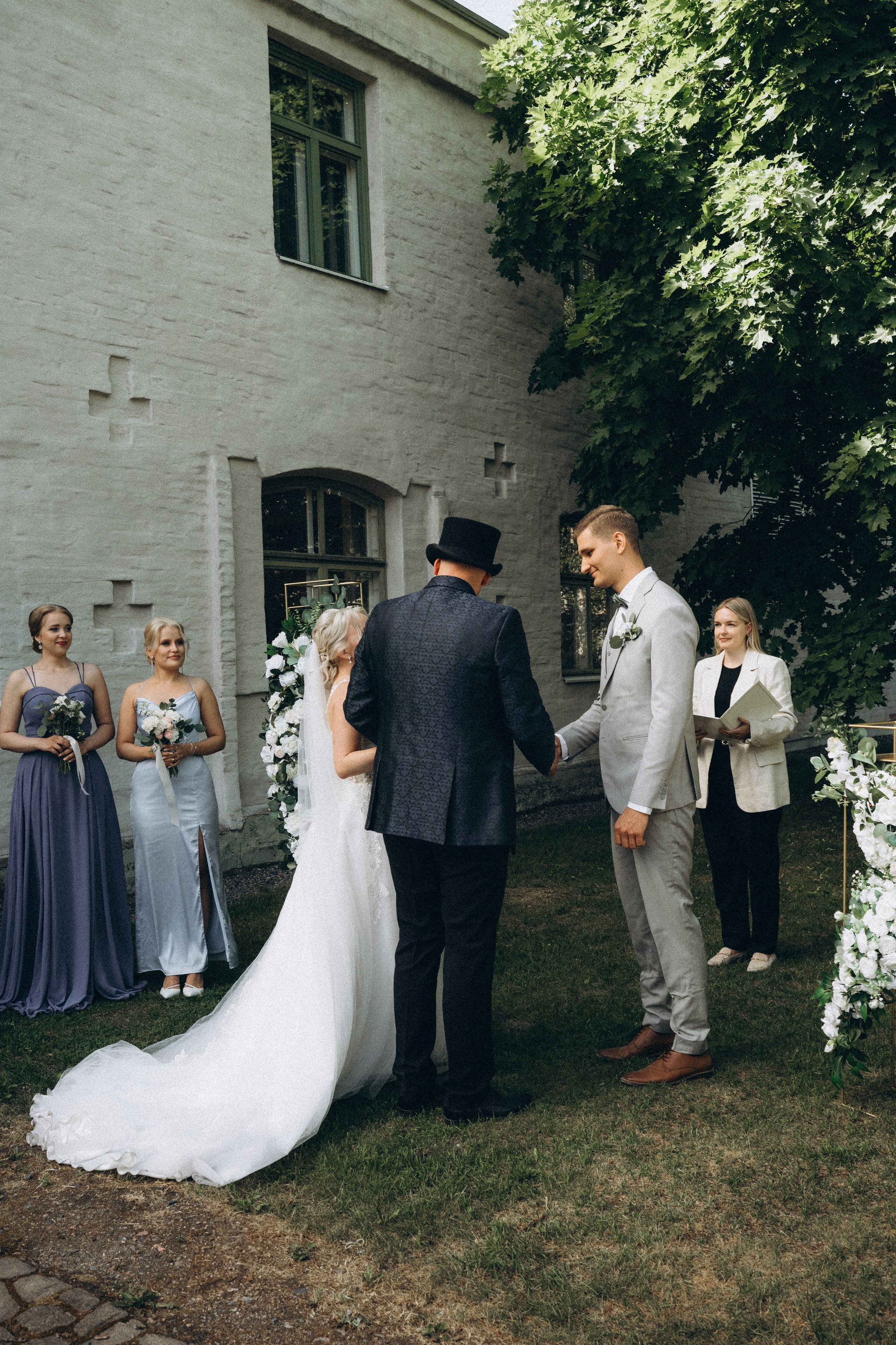 Wedding. Wedding and potrait photographer in Helsinki Vickan O