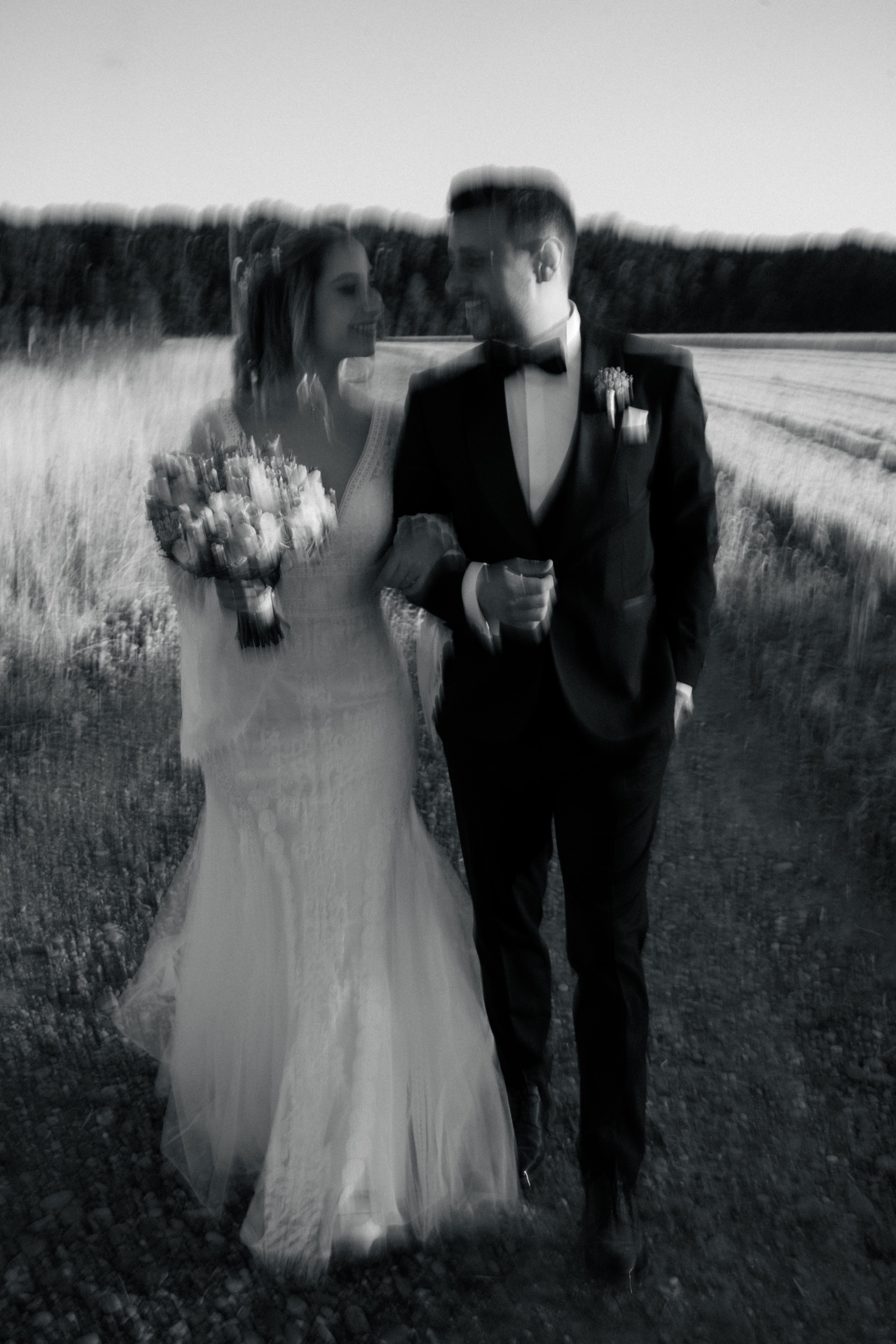 Sandra & Razvan. Destination Wedding Photographer Alex Pasarelu