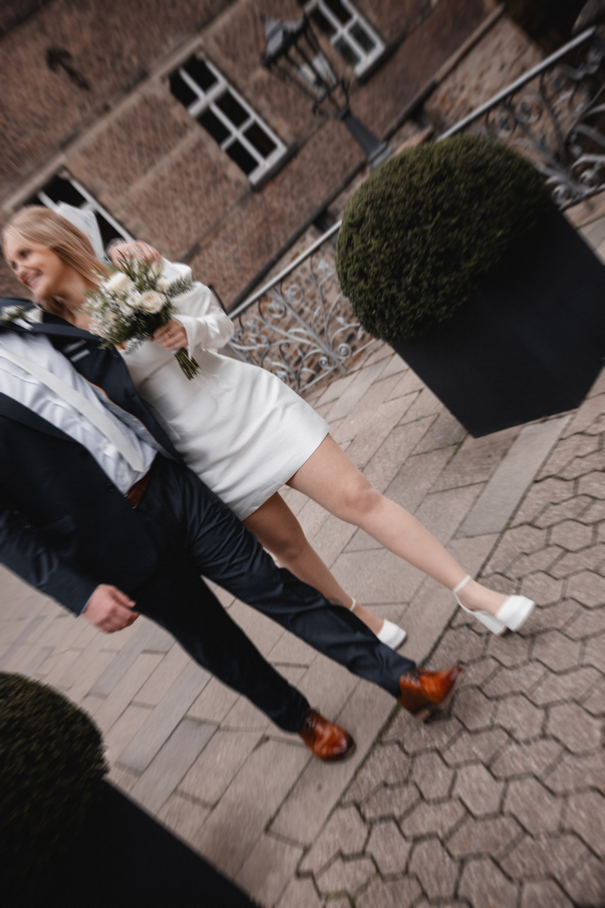 Louisa & Niklas | Schlosshotel Hugenpoet. Photographer in Bochum Dolia Halyna