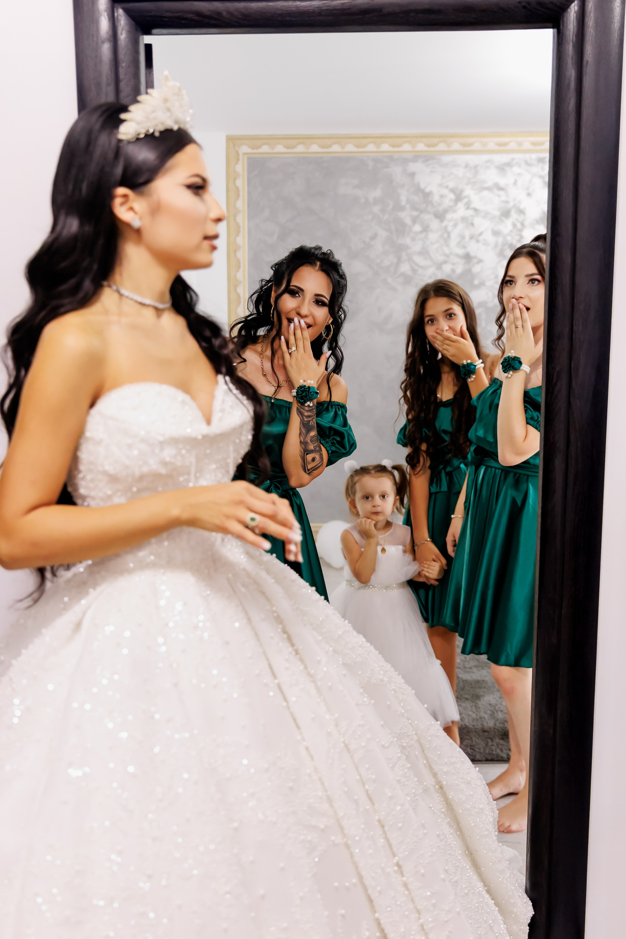 Alina & Razvan - Nuntă Pitești. Fotograf Profesionist Pitesti-Bucuresti| Mircea Seinea