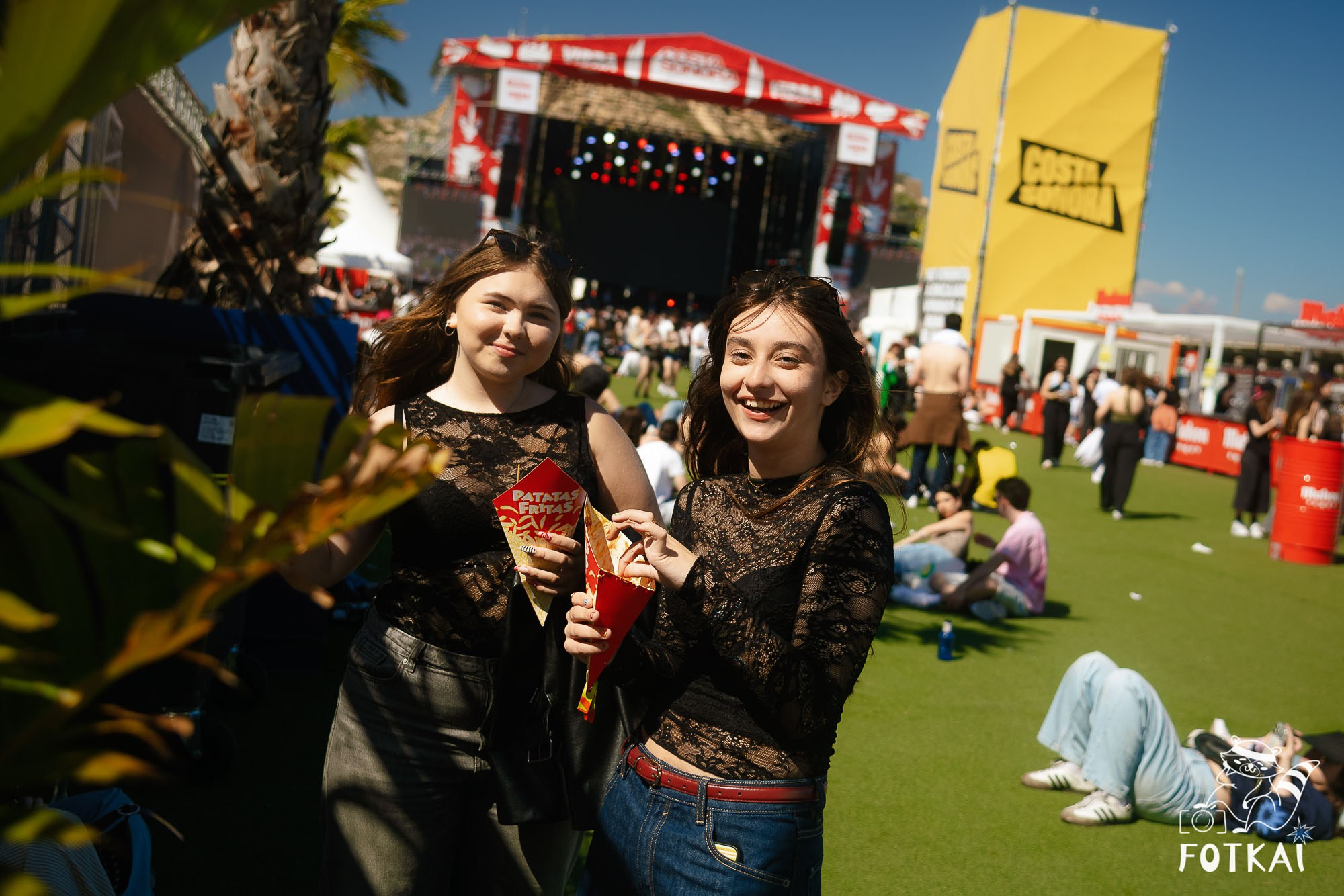 Fotos Costa Sonora 2026 Alicante Día 2 — busca tu foto y encuentra amigos del festival | FOTKAI
