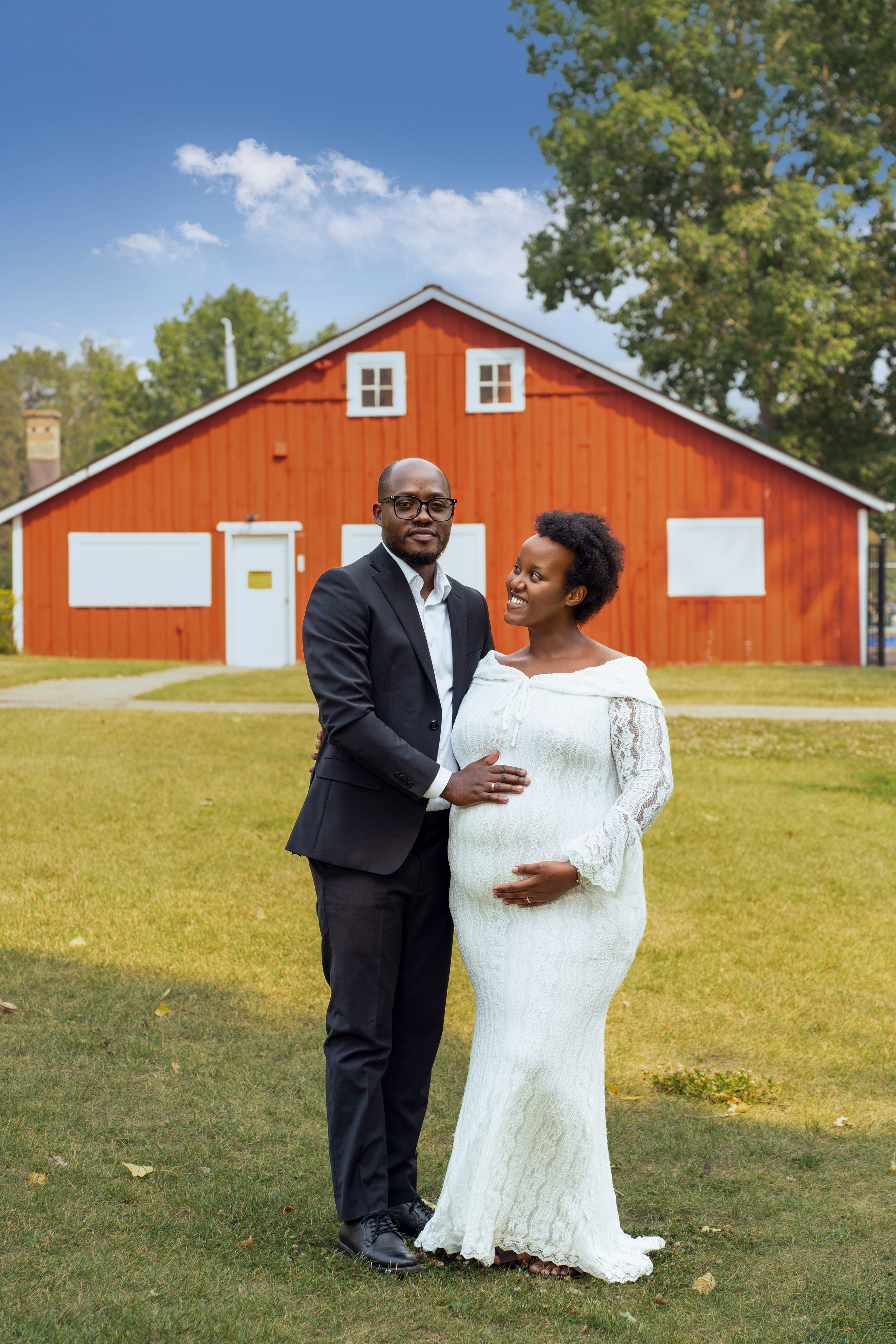 Grâce’s Maternity Session. Engagement, Wedding & Family Photographer in Calgary | allo Photography