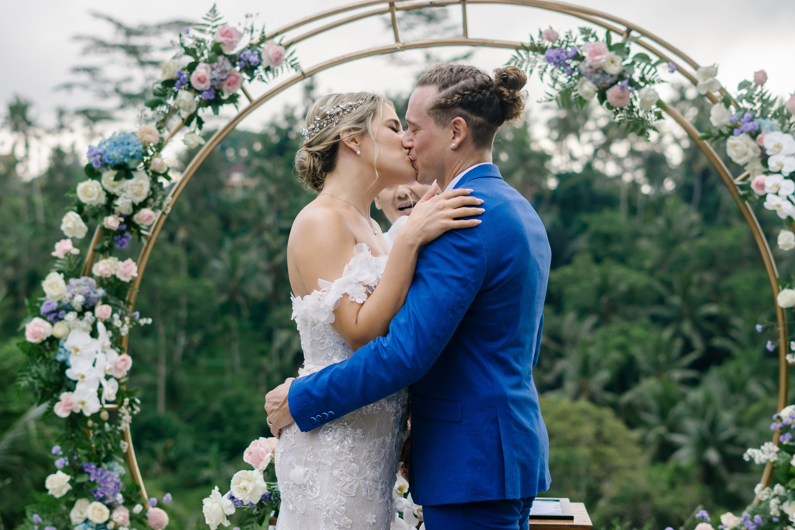 Jamie & Jordan. Female Photographer in Bali