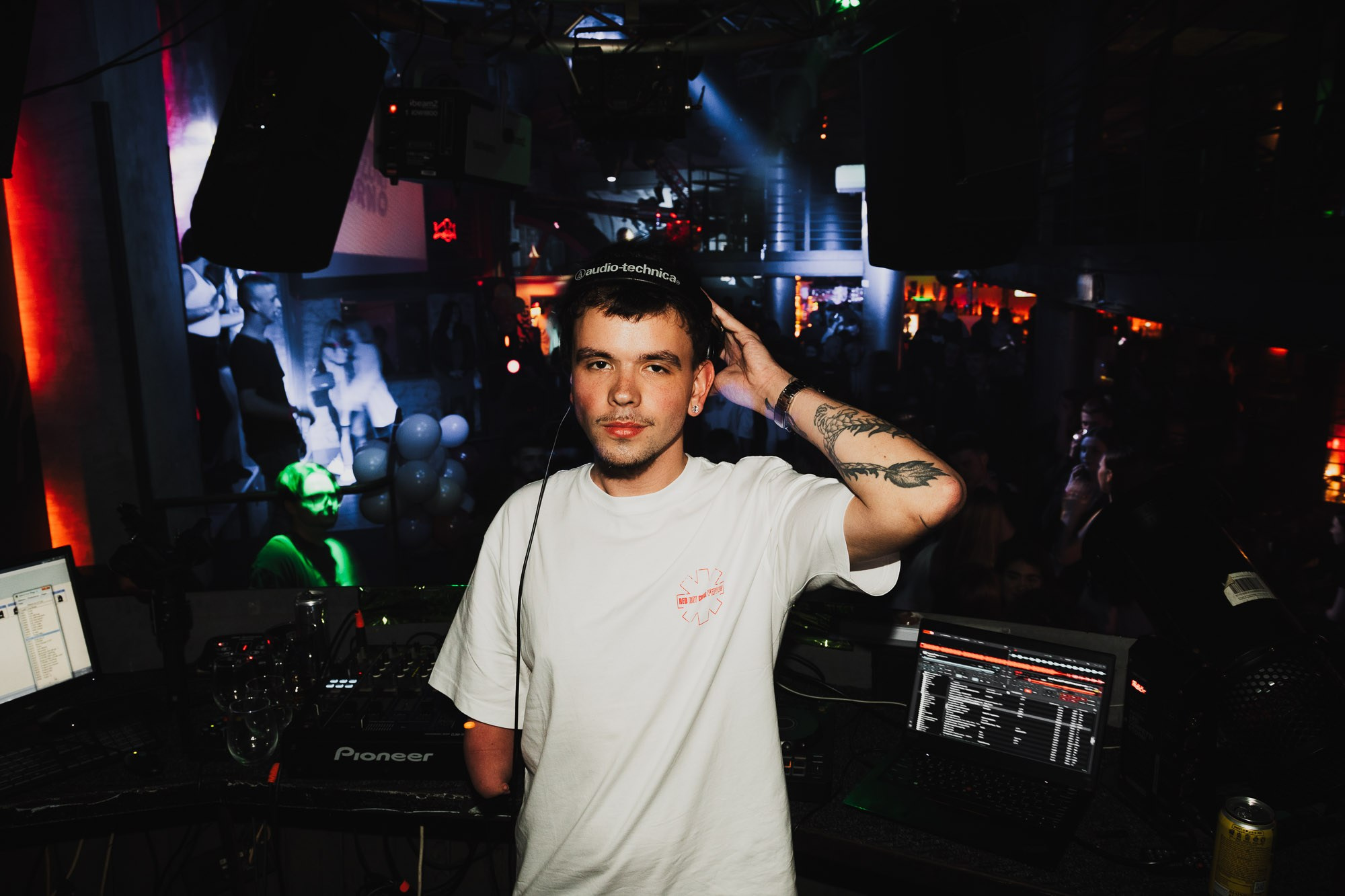 Party. Photo by lenozavra