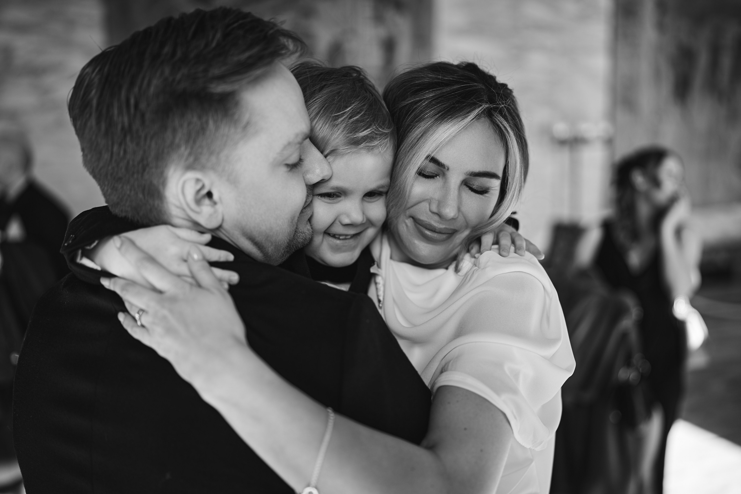 Dokumentarisk og ekte bryllupsfotografil. Bryllupsfotograf i Oslo. André Korsak – candid og dokumentarisk fotograf