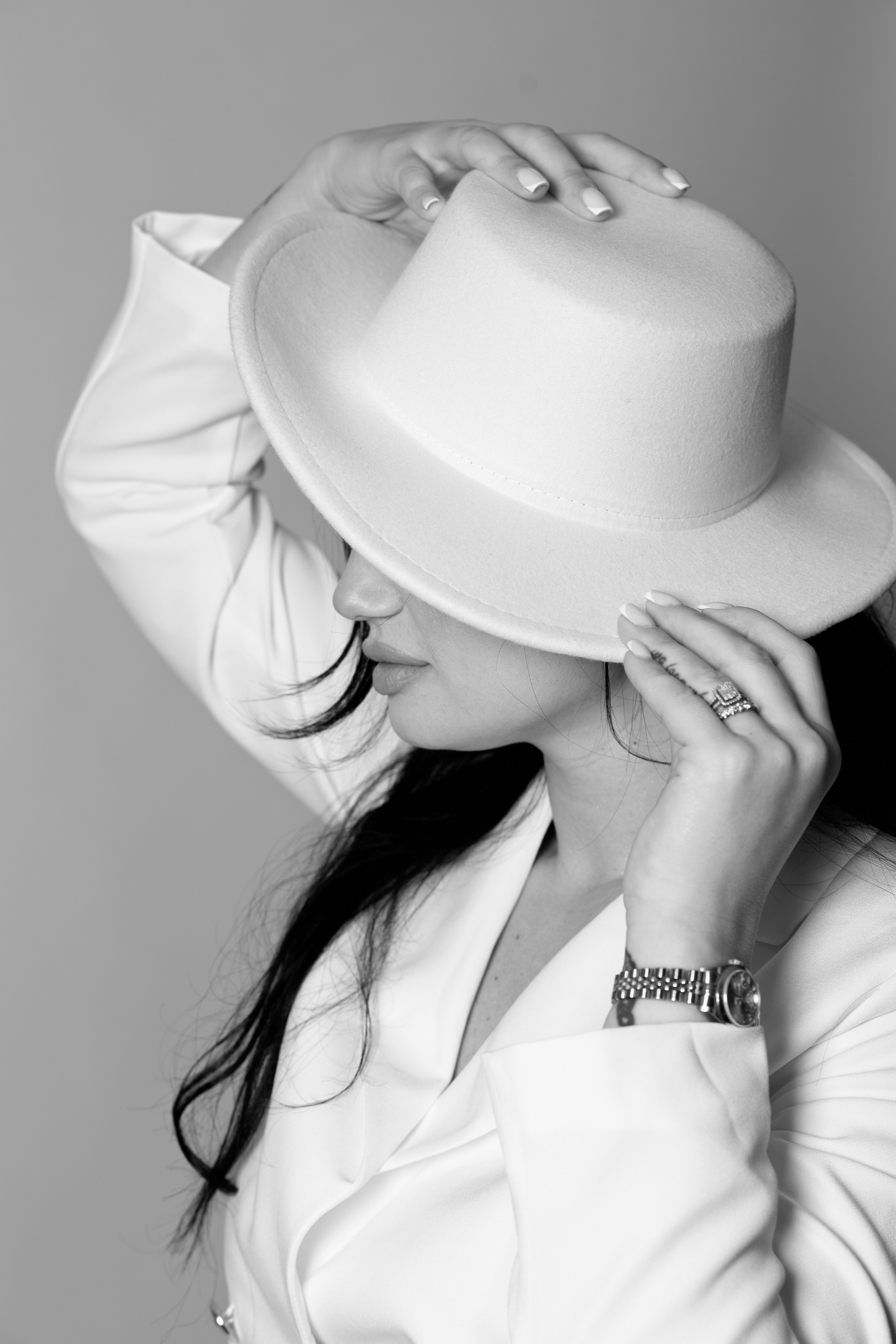 Mona. Portrait and Family Photographer in Netherlands