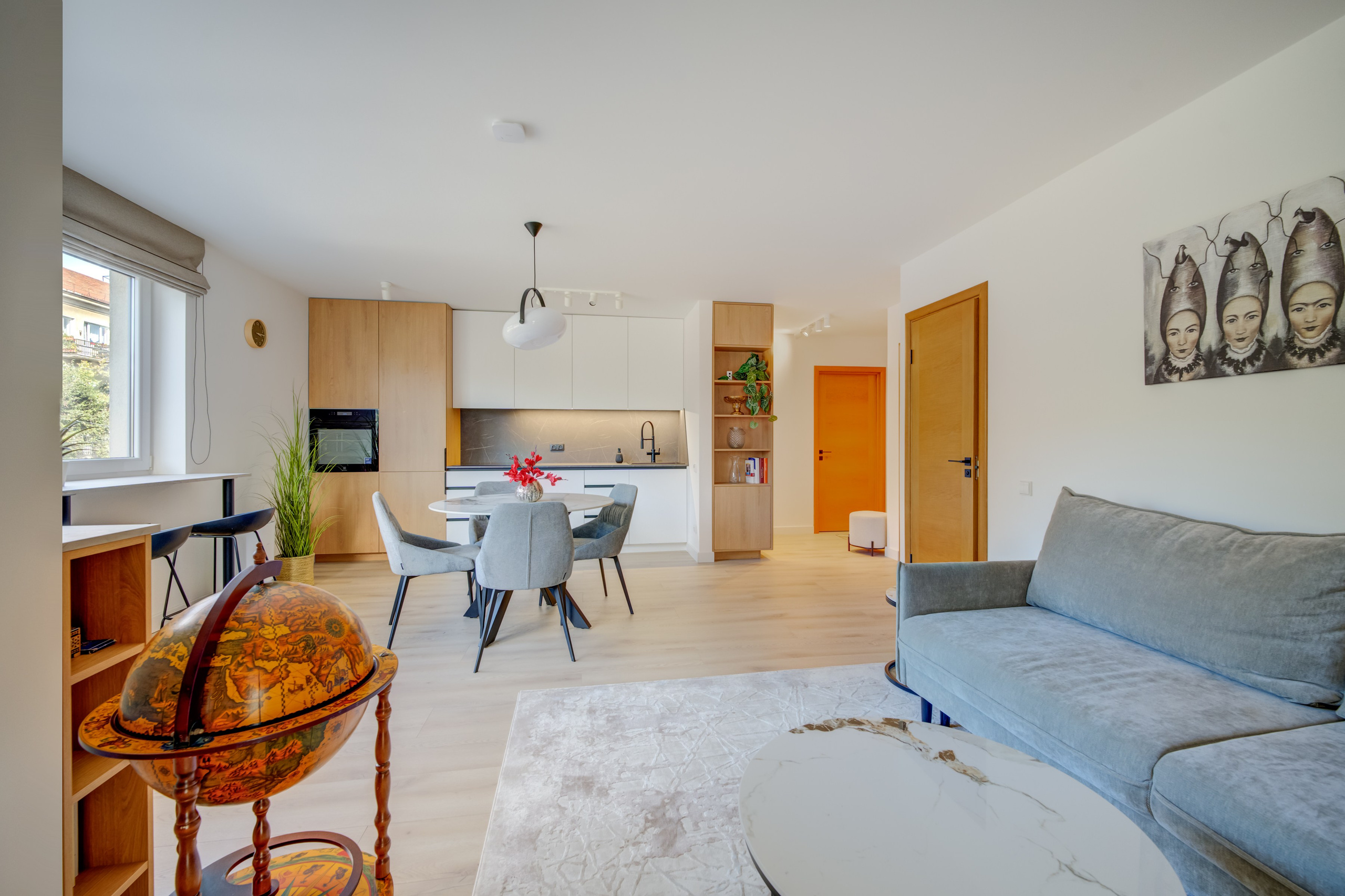 Birželio 23-sios g. 15. Elina Sapiega fotografė Vilniuje