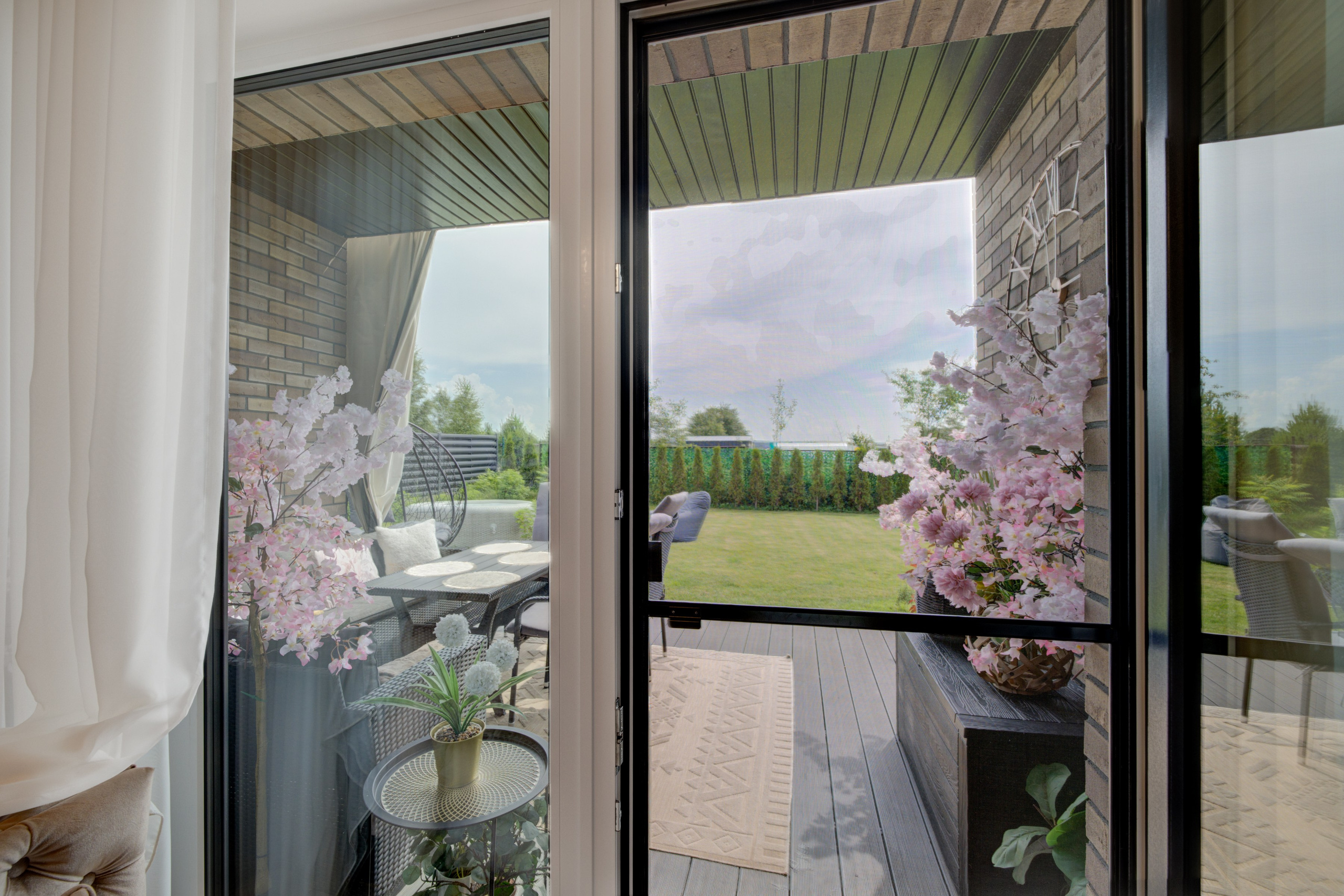 Lentvaris, gražus namas. Elina Sapiega fotografė Vilniuje