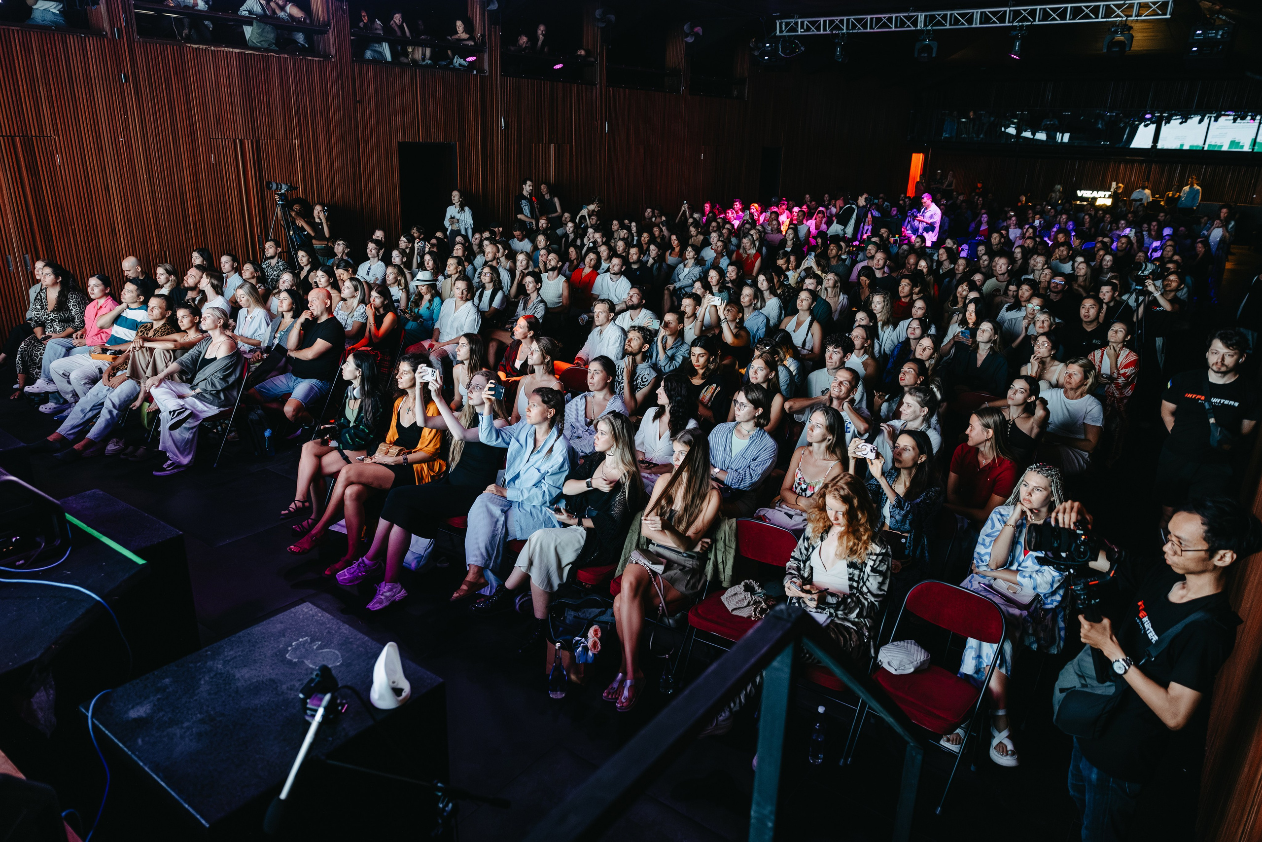 Репортажная съемка — портфолио фотографа на Бали. Профессиональный фотограф Нурмиева Вероника