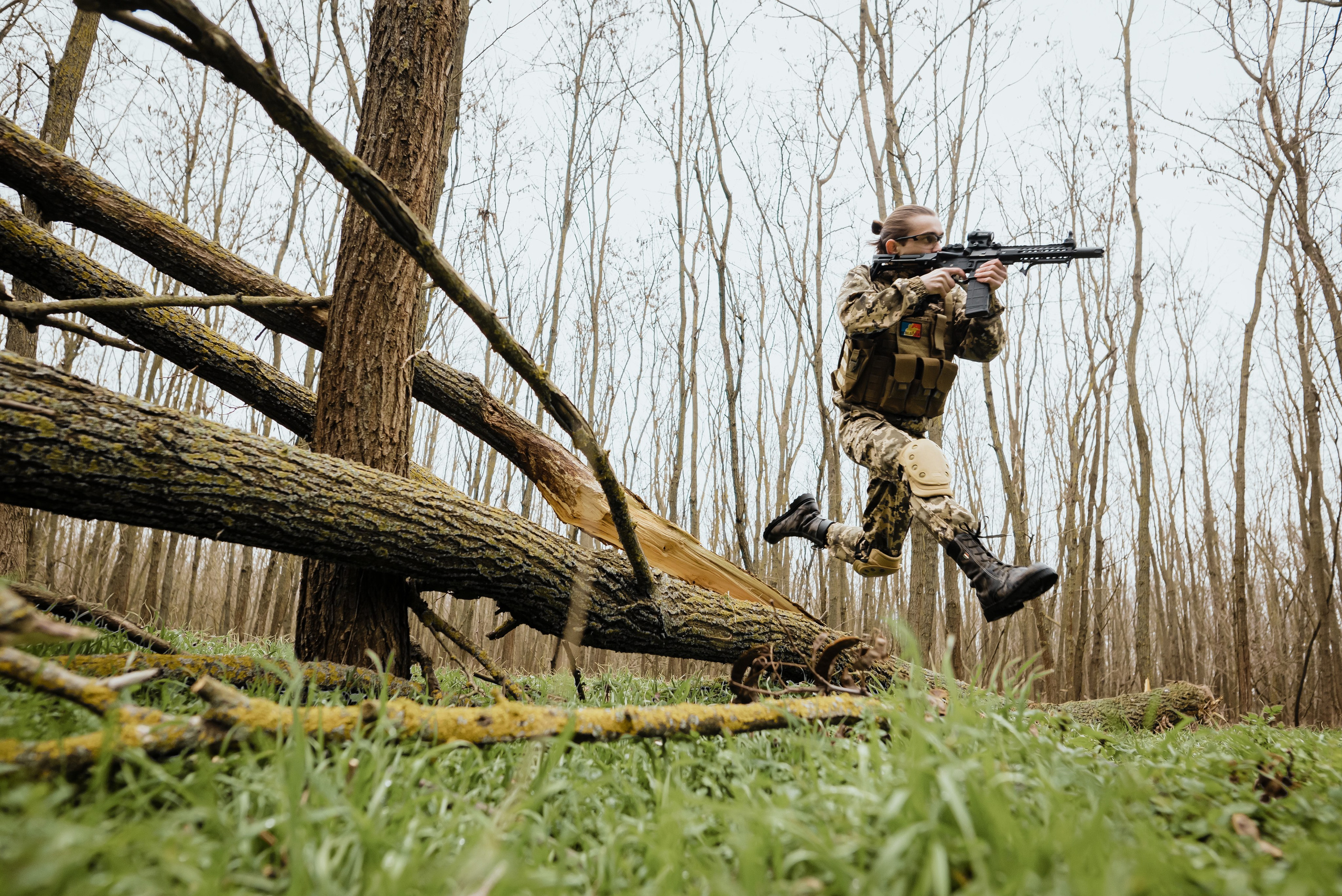Army Agent - Maxim. Andrei Samuel – Fotograf București | Evenimente, Studio, Imobiliare, Produs
