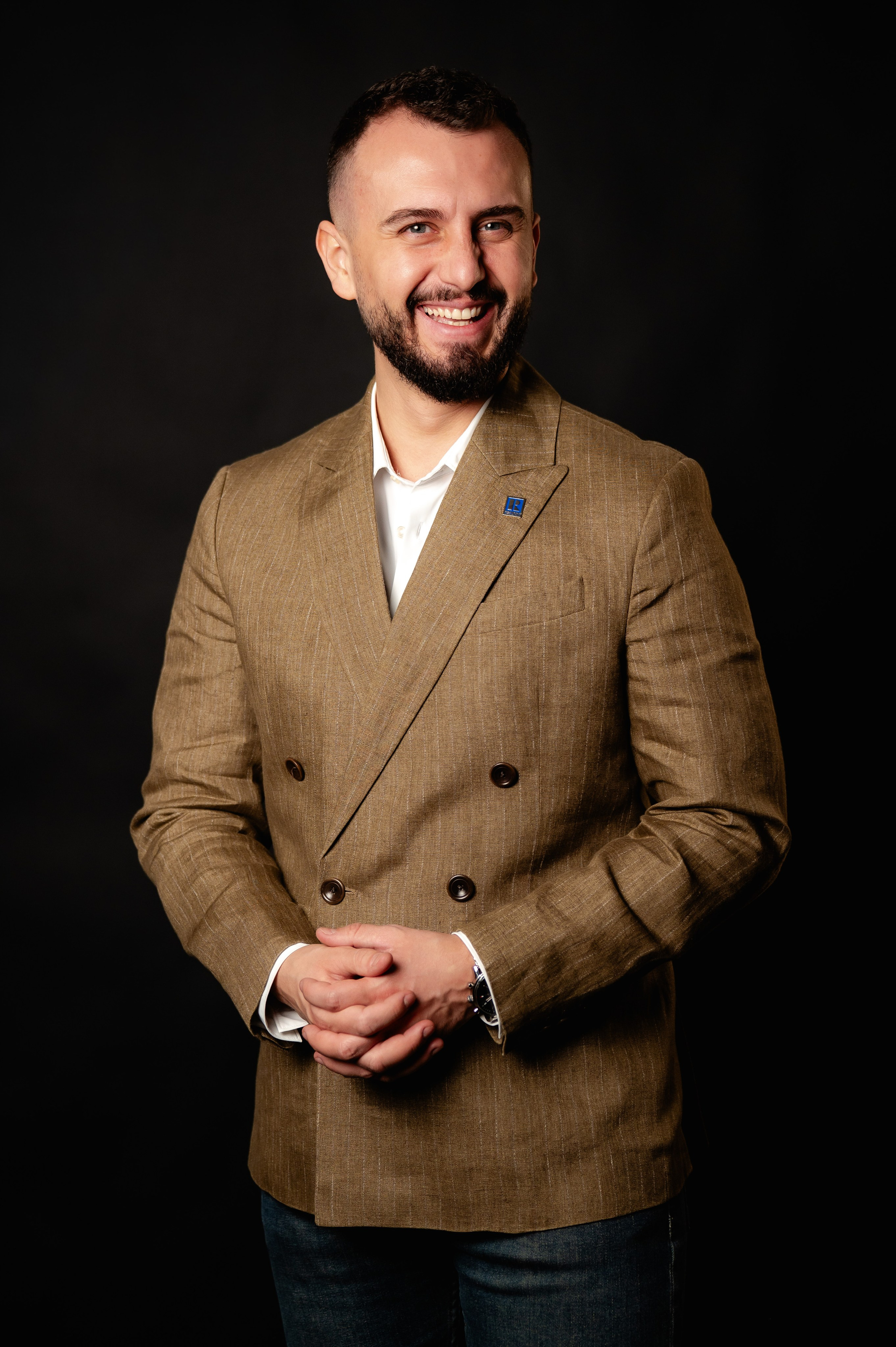 Alex. Andrei Samuel – Fotograf București | Evenimente, Studio, Imobiliare, Produs