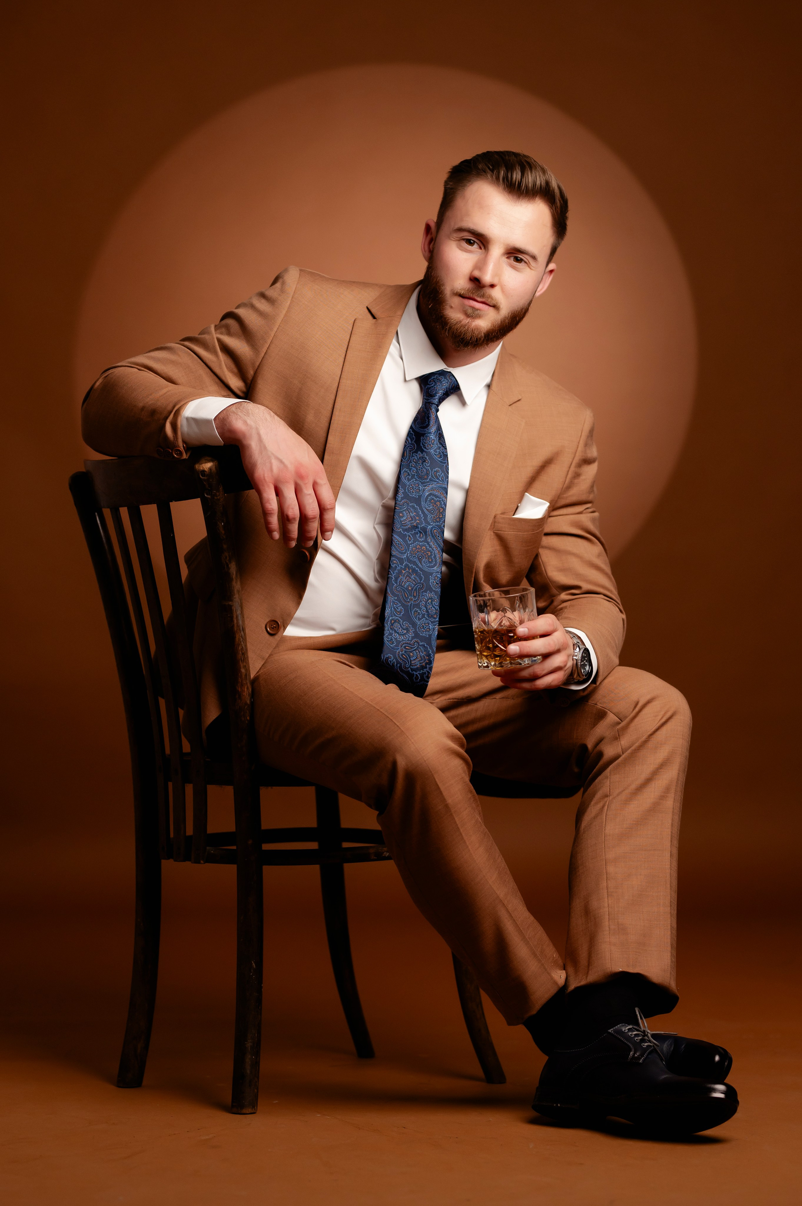 Mihai. Andrei Samuel – Fotograf București | Evenimente, Studio, Imobiliare, Produs