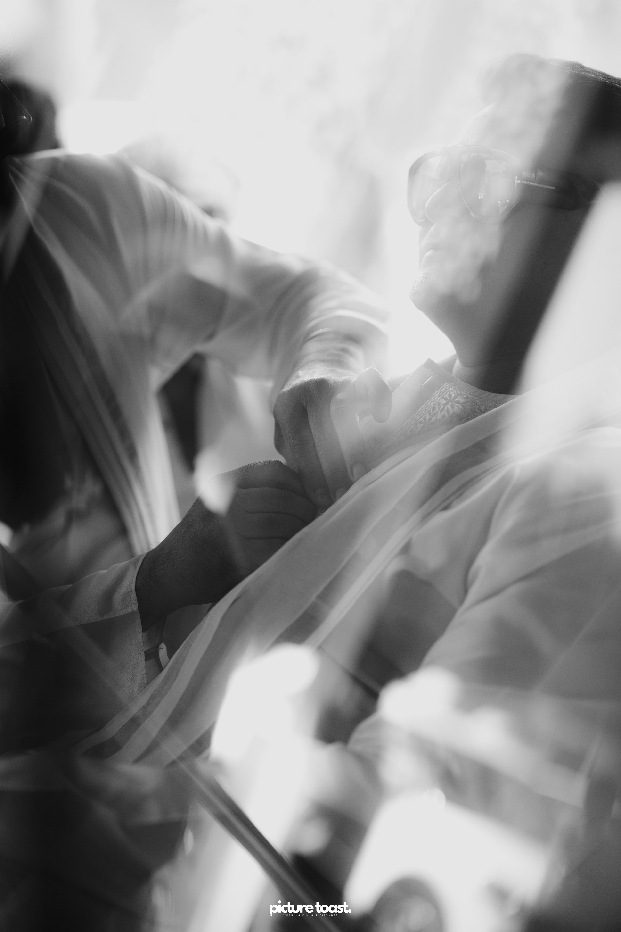 Blessing of Rajiv & Aashna. Fine art Wedding Photographers in India & Canada