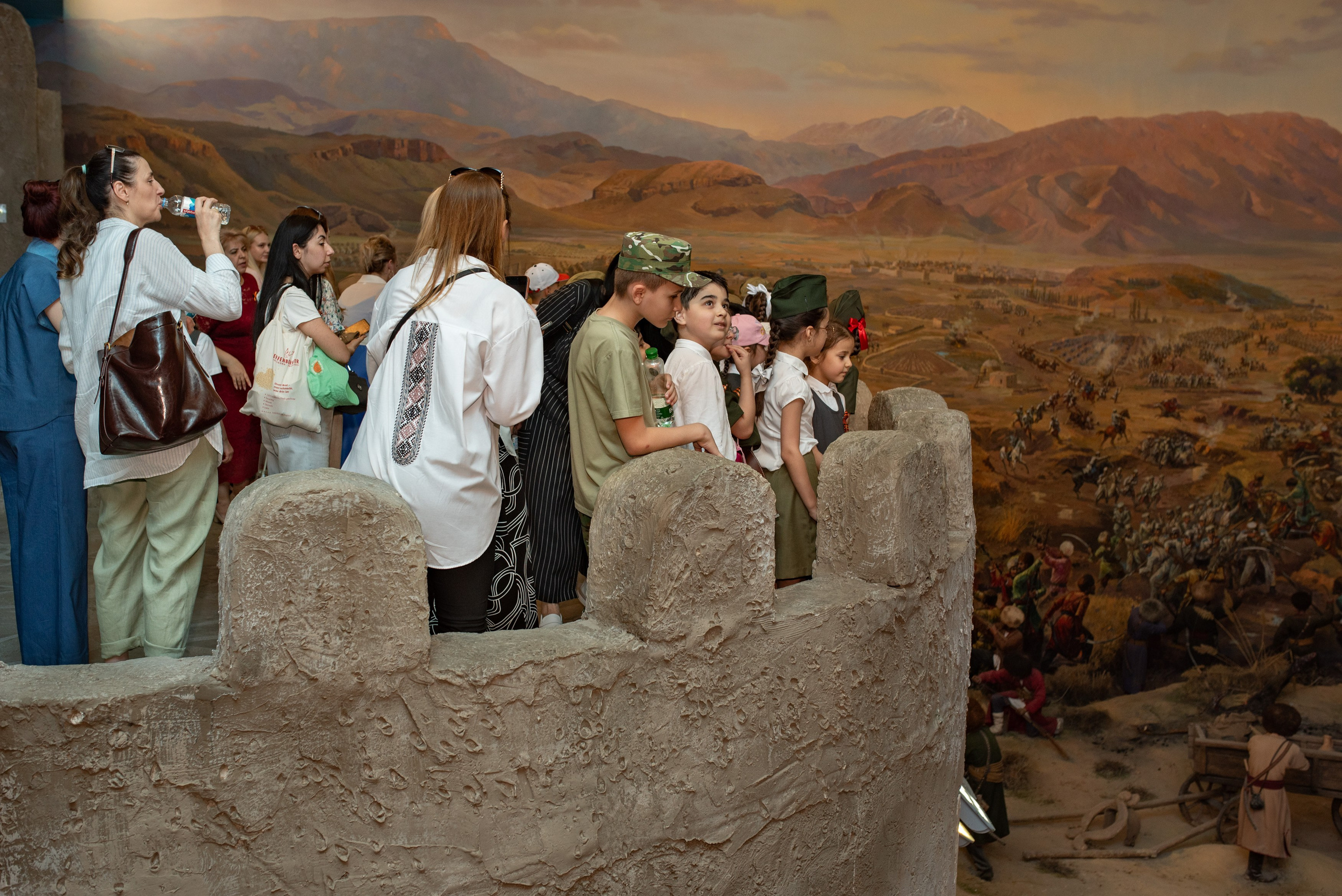 Вечный огонь 2"А» класс. Ваш фотограф в Ашхабаде Гамлет Осипов