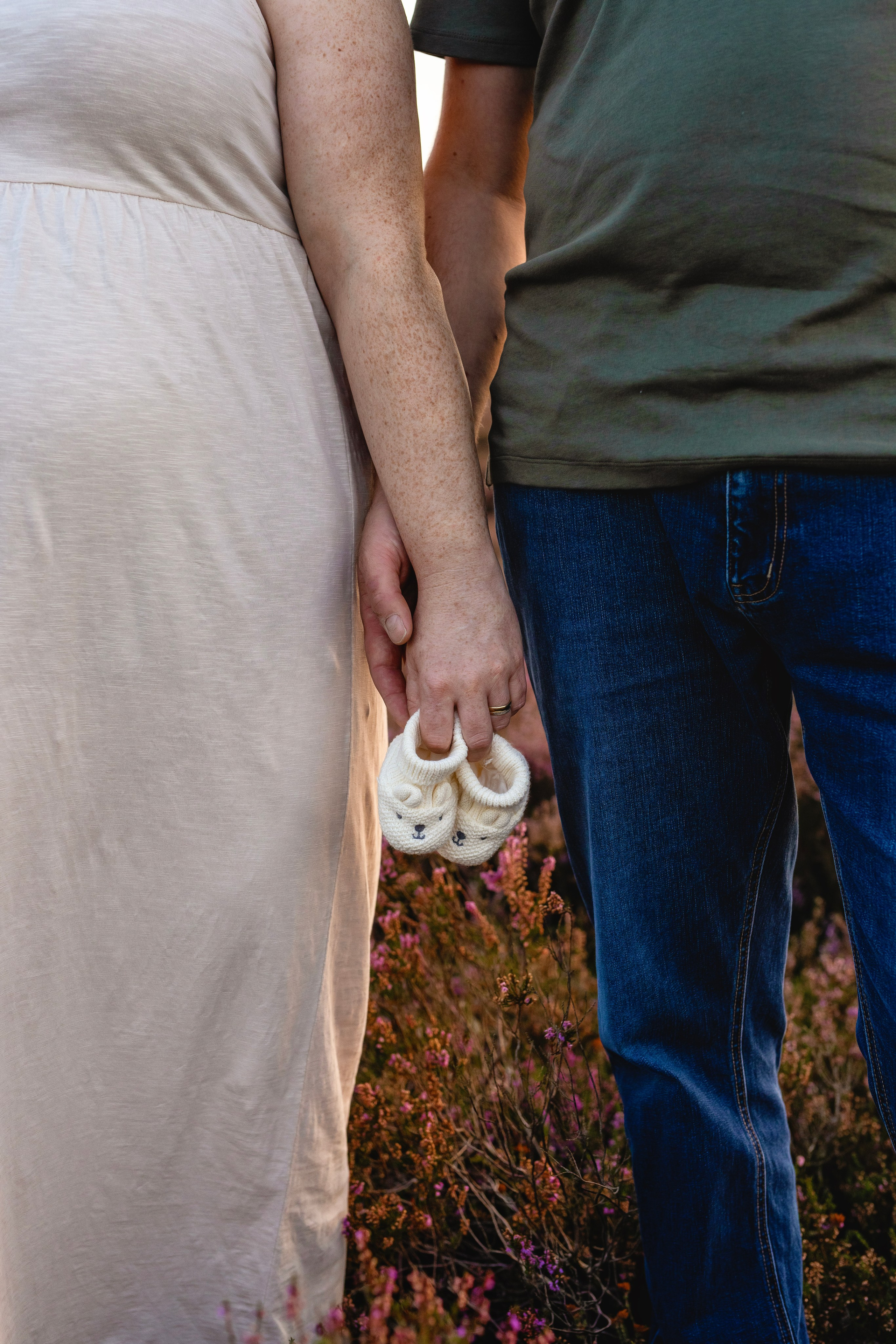 Zwanger Fotoshoot – Tijdloze Herinnering aan je Zwangerschap. Familie en huwelijksfotograaf in Zwolle Overijssel