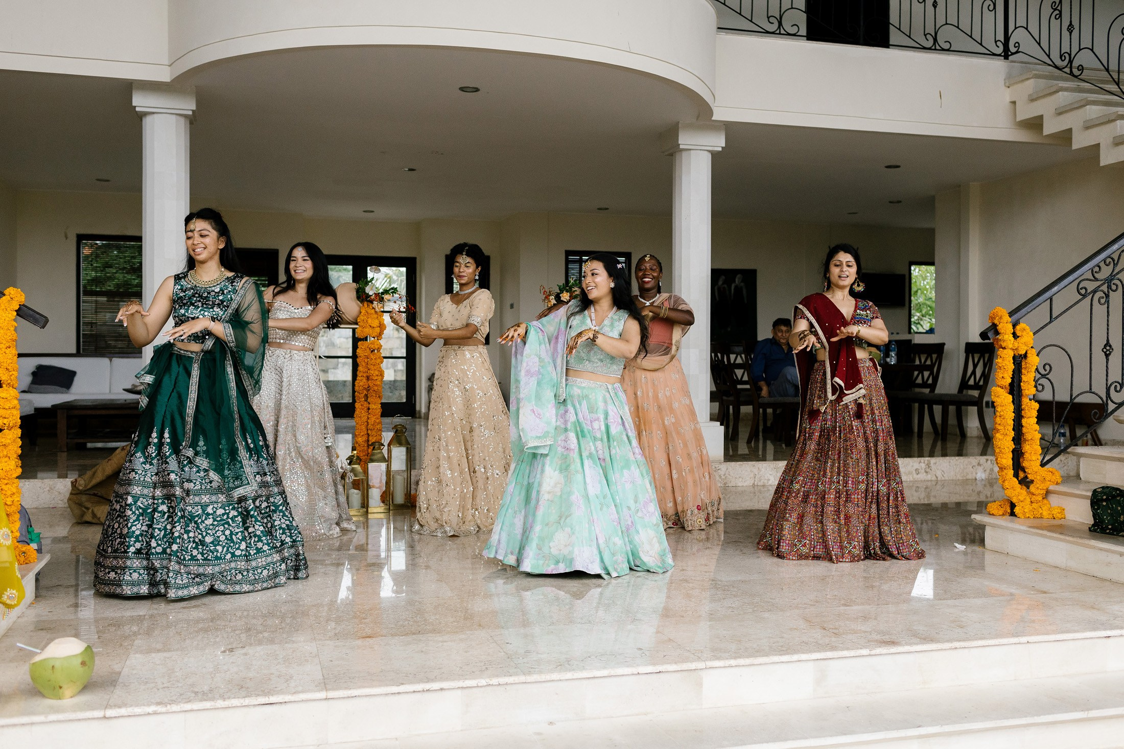 Sanket & Sarah. Get.it.feel — Aesthetic Photography and Videography