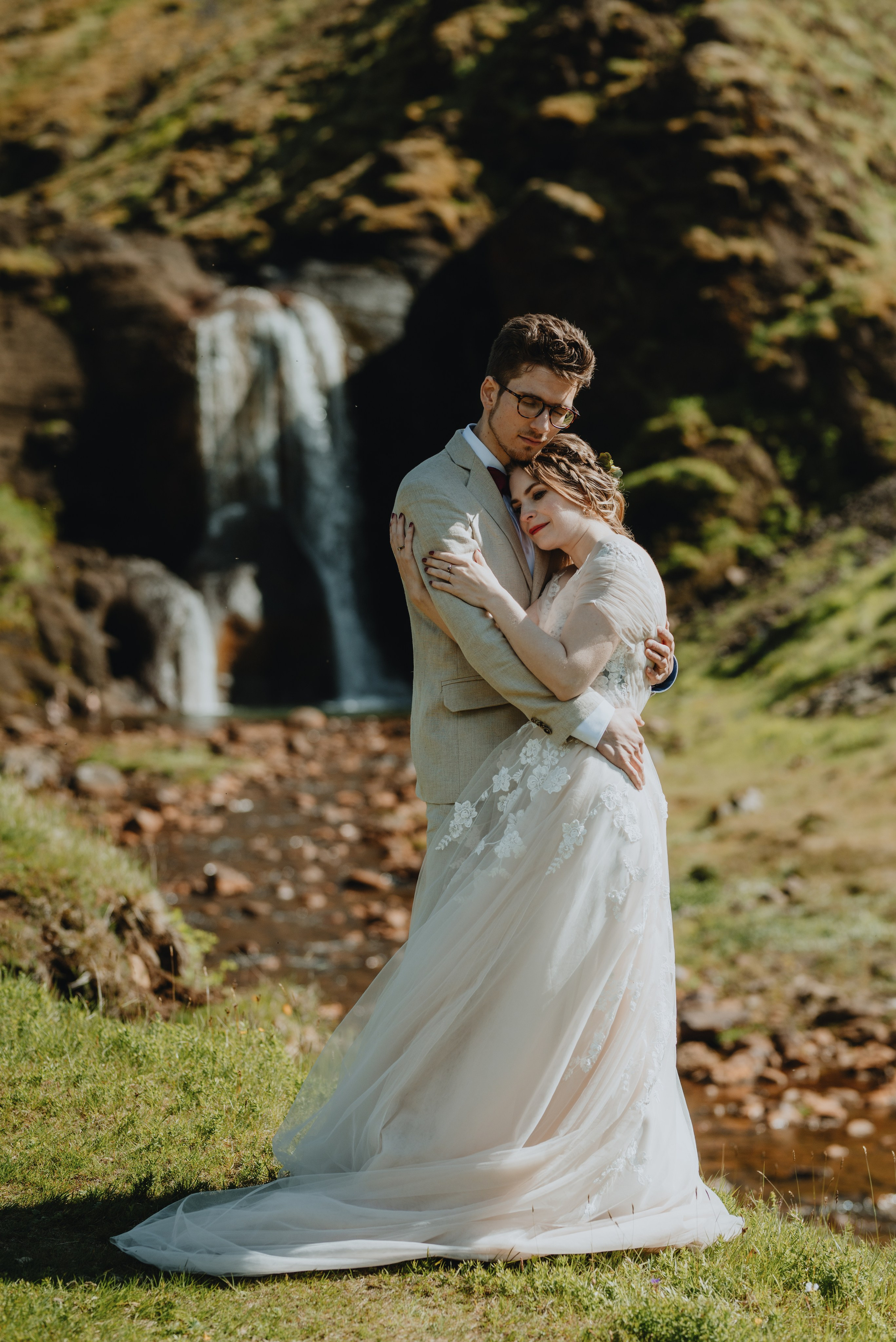 Alina and Grettar. Michalina Dzianach Wedding Photographer Iceland