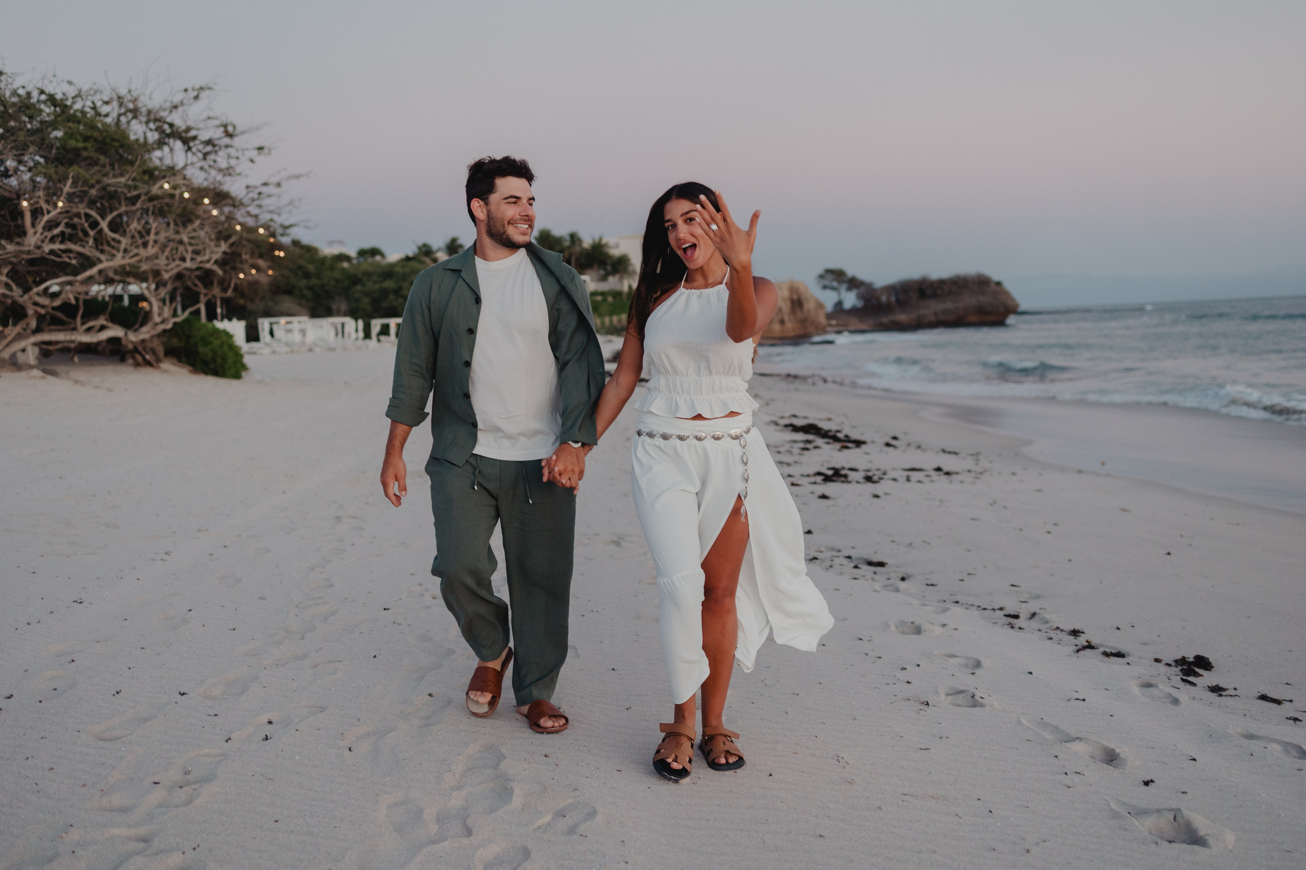 Punta Mita Engagement Session: Love Framed by the Pacific