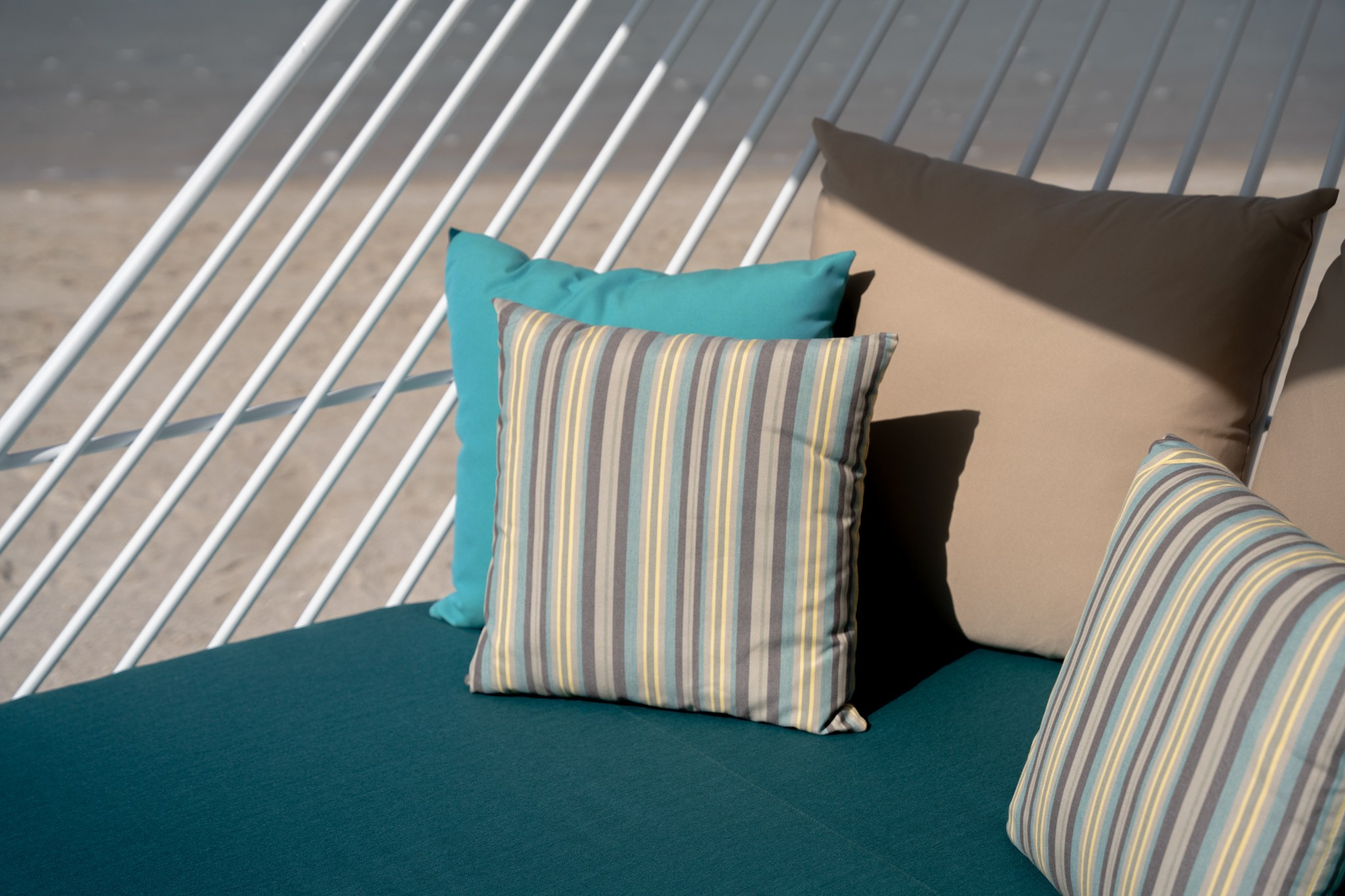 Suncoast Outdoor Furniture | Palm Jumeirh | set 1. Zakhar Leshkov Photo