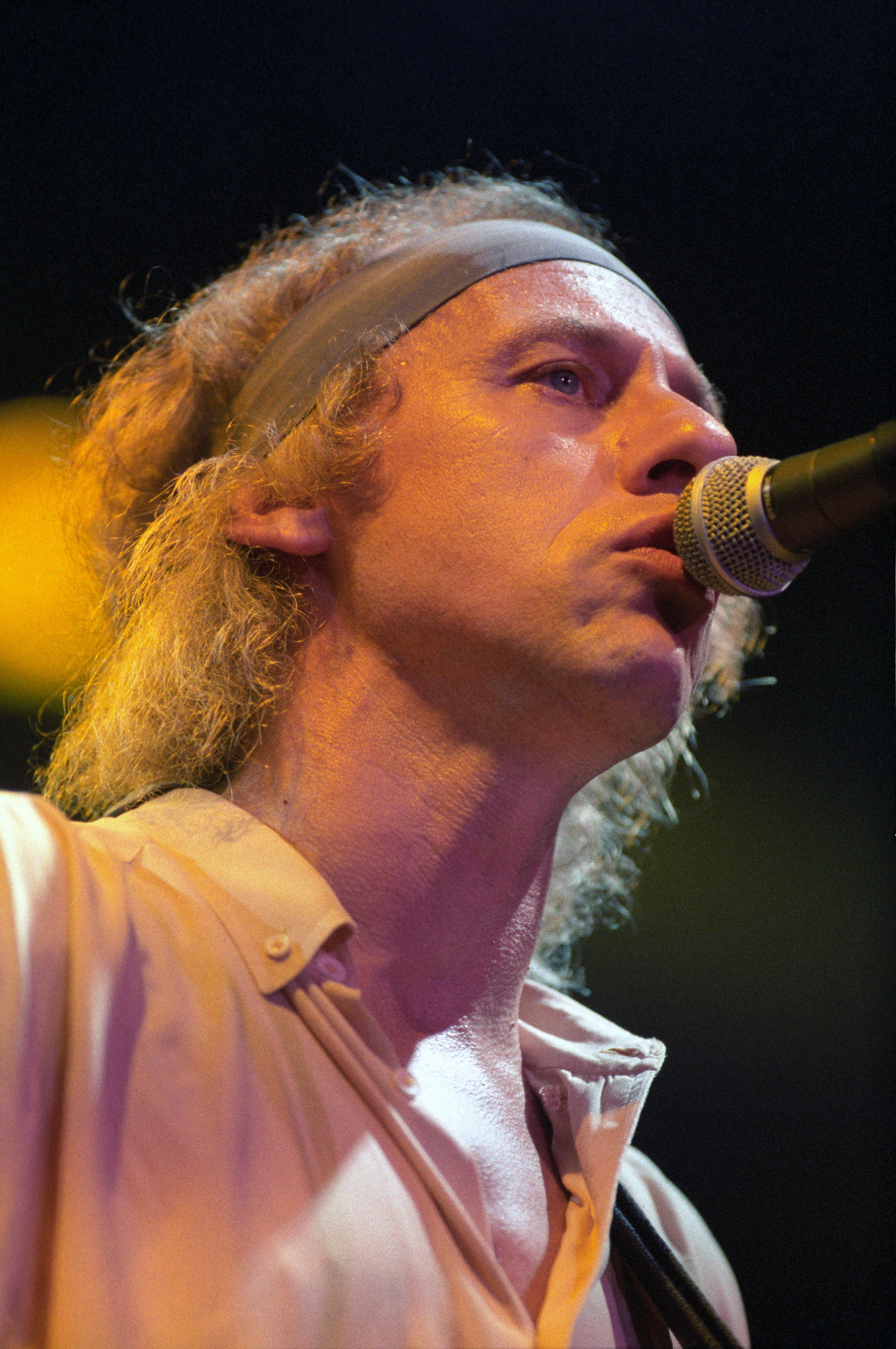DIRE STRAITS