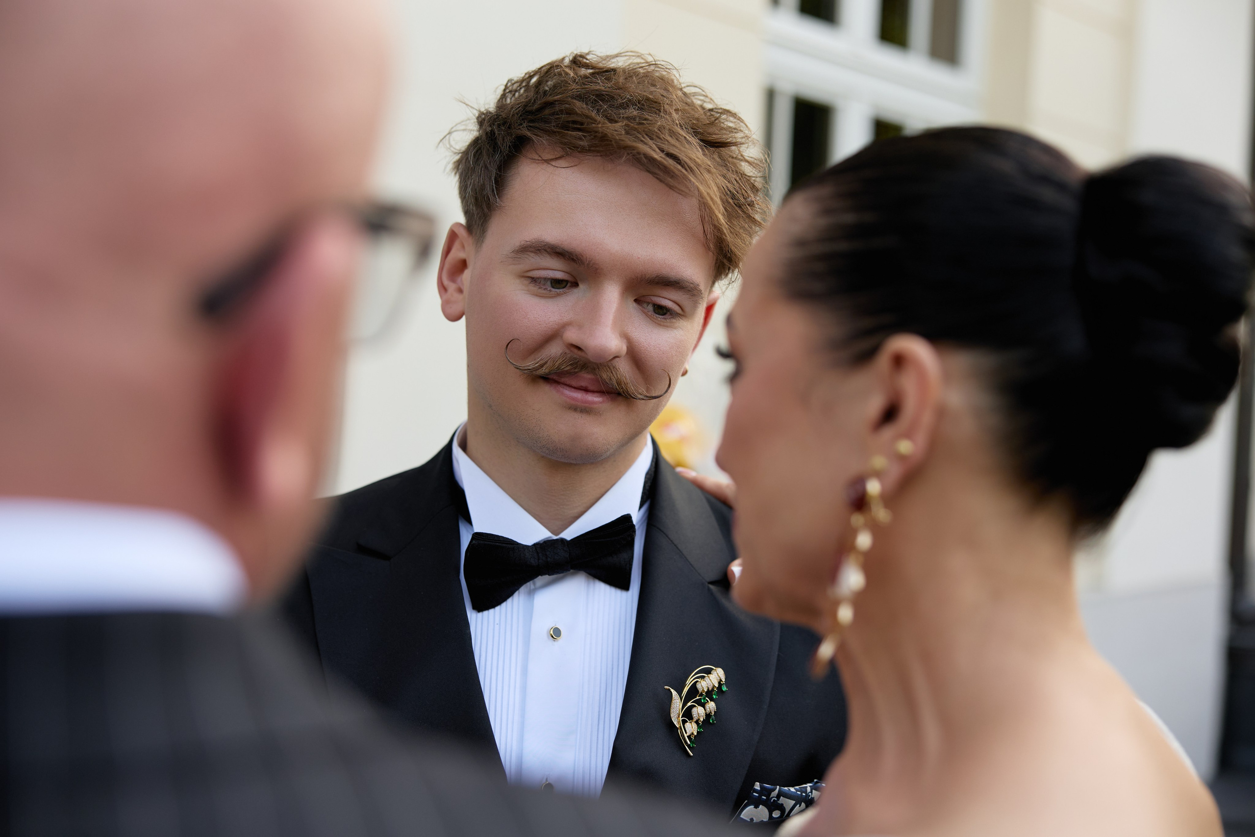 Wiktoria & Kacper. Pałac Goetz. Fotograf ślubny i rodzinny w Krakowie Yana Klymova