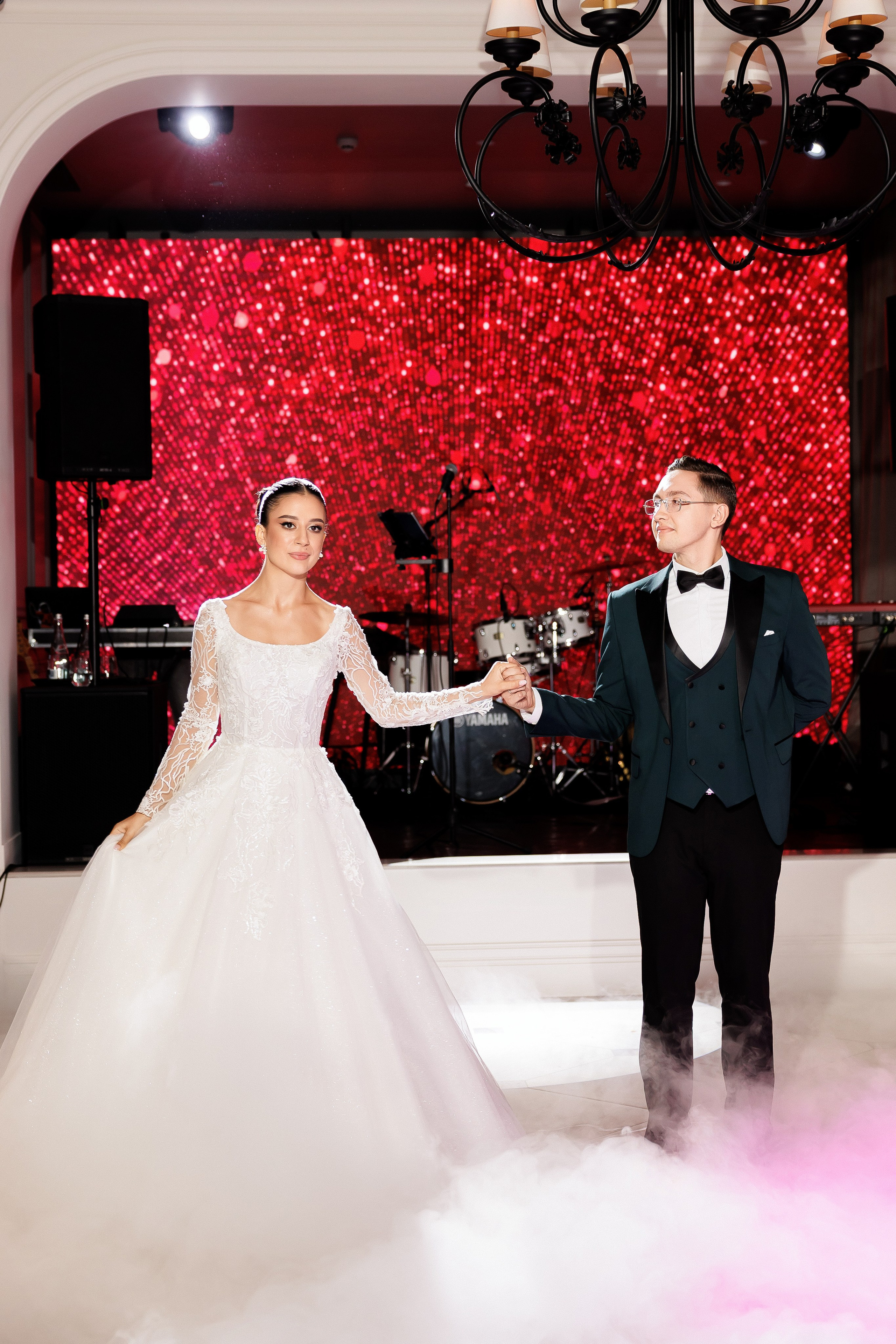 Serghei & Erica — Queen Residence. Servicii Foto și Video 067188353