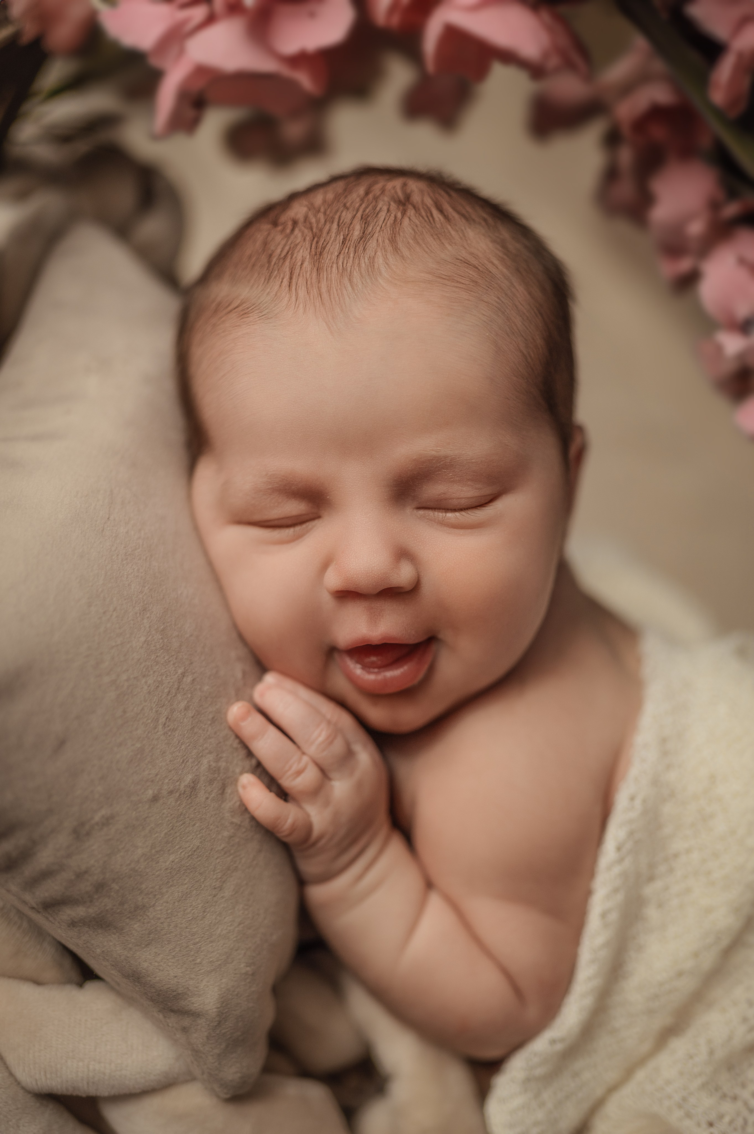 Babys. Baby und Familie Fotografin in Gummersbach Juliia Schwahlen