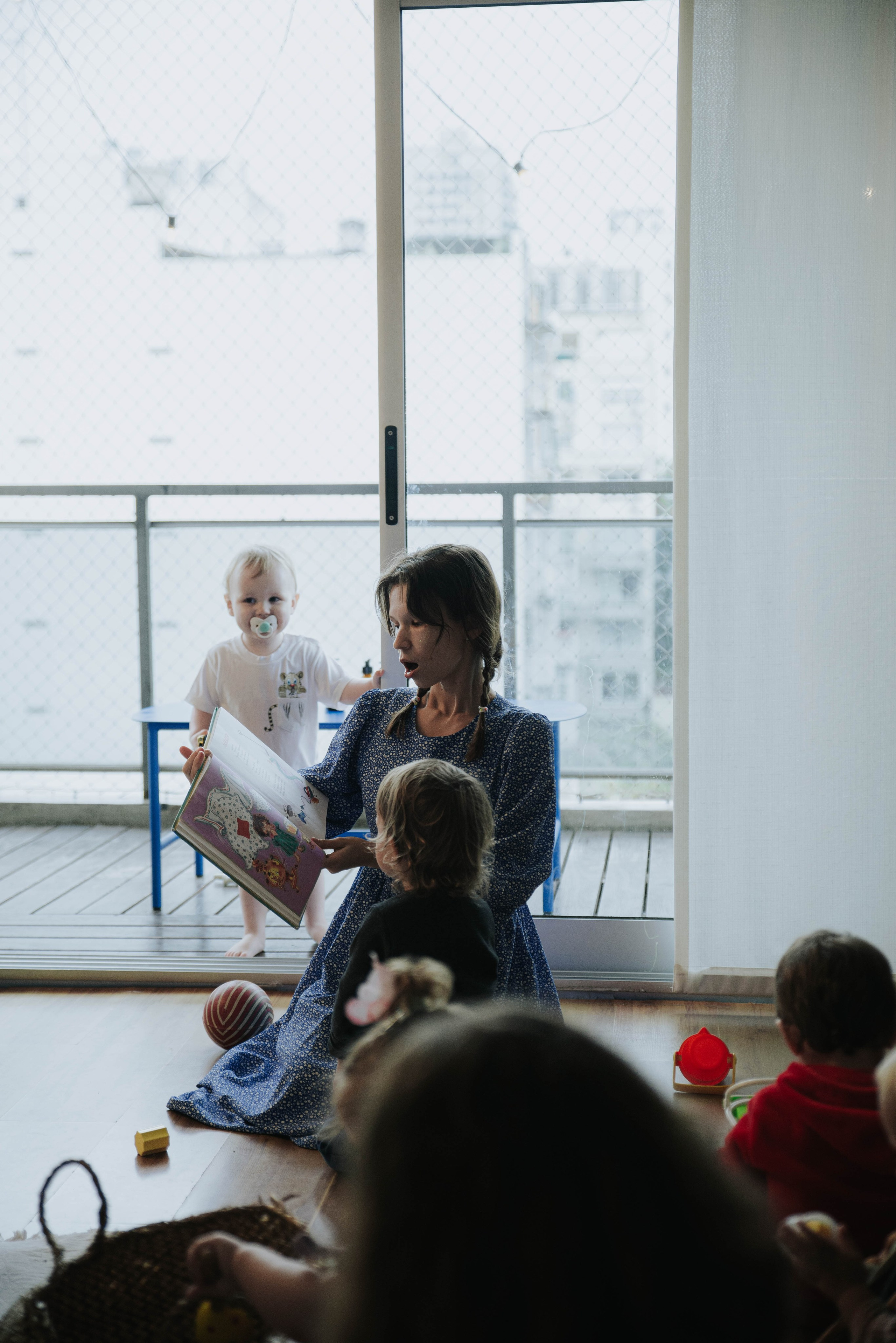 Children’s Book Club. Moydodyr. Photographer @elmirkami in the city of Buenos Aires