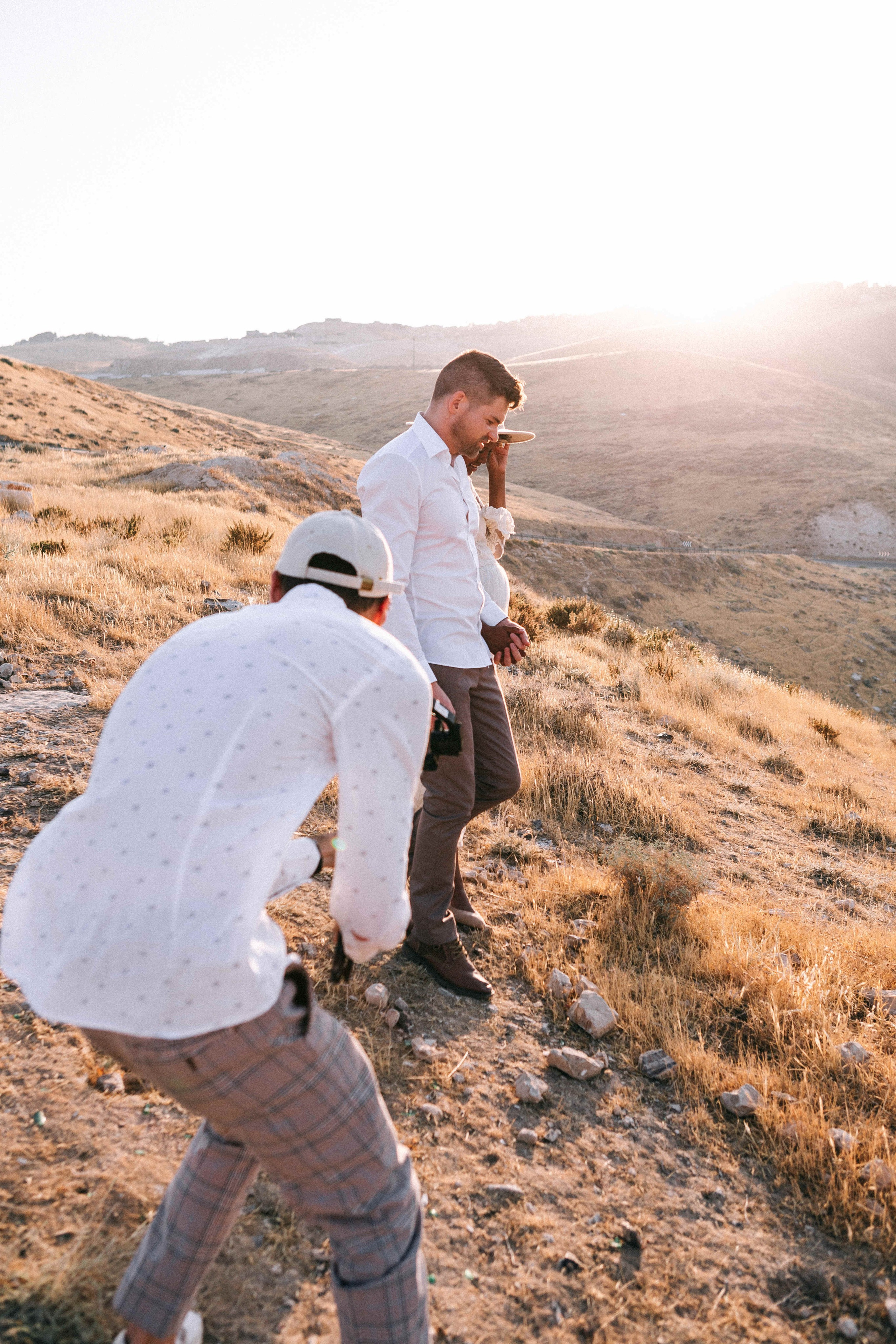 PHOTO SESSION IN THE DESERT NEAR MAALE ADUMIM. PHOTOGRAPHER IN ISRAEL