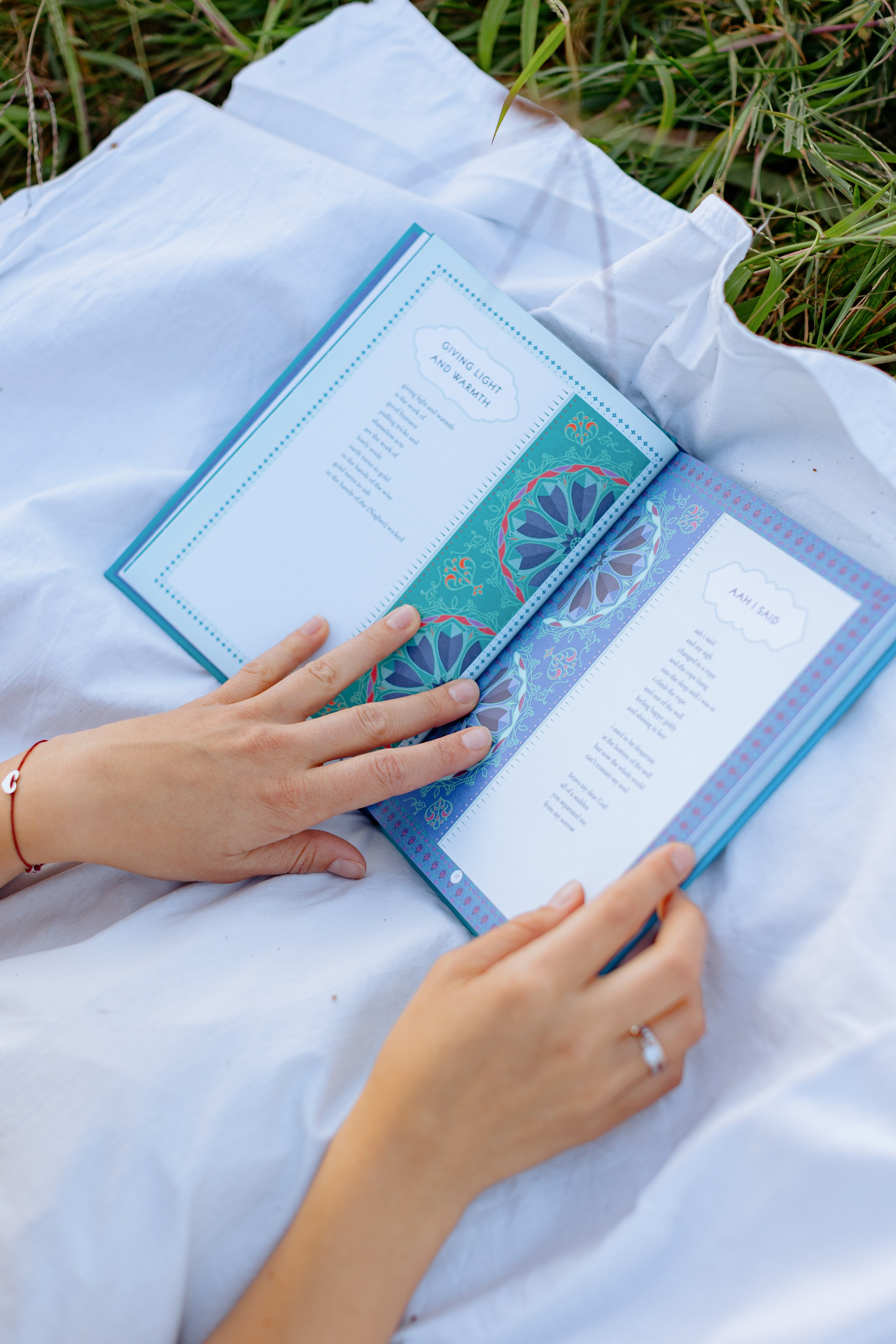 Morning of the bride. Amazing photo session at a time convenient for you. Y