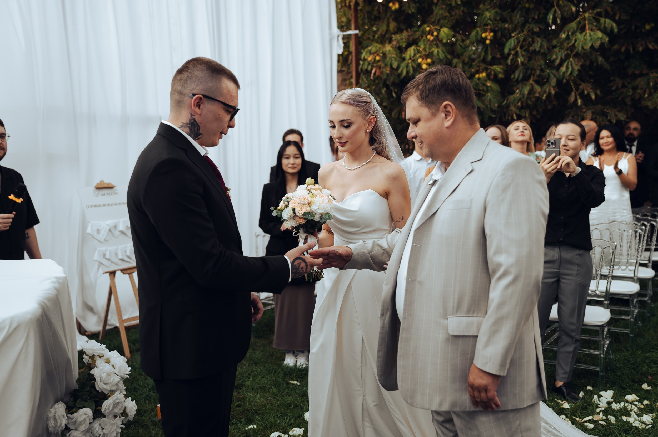 Алексей & Анастасия. Фотограф в Бишкеке Андрей Кавешников