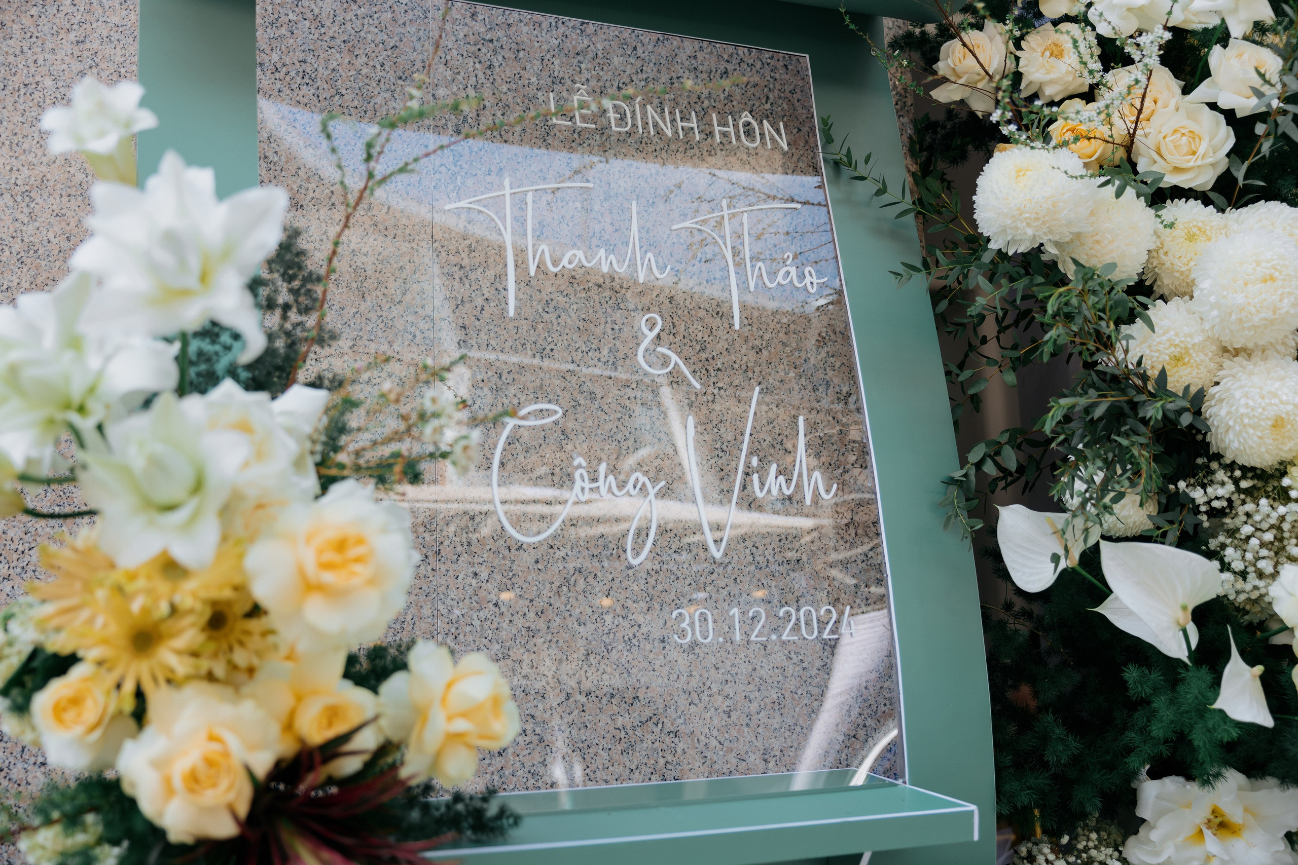 THẢO & VINH / Engagement 30.12.2024. Nhiếp ảnh gia đám cưới hàng đầu tại Thành Phố Hồ Chí Minh