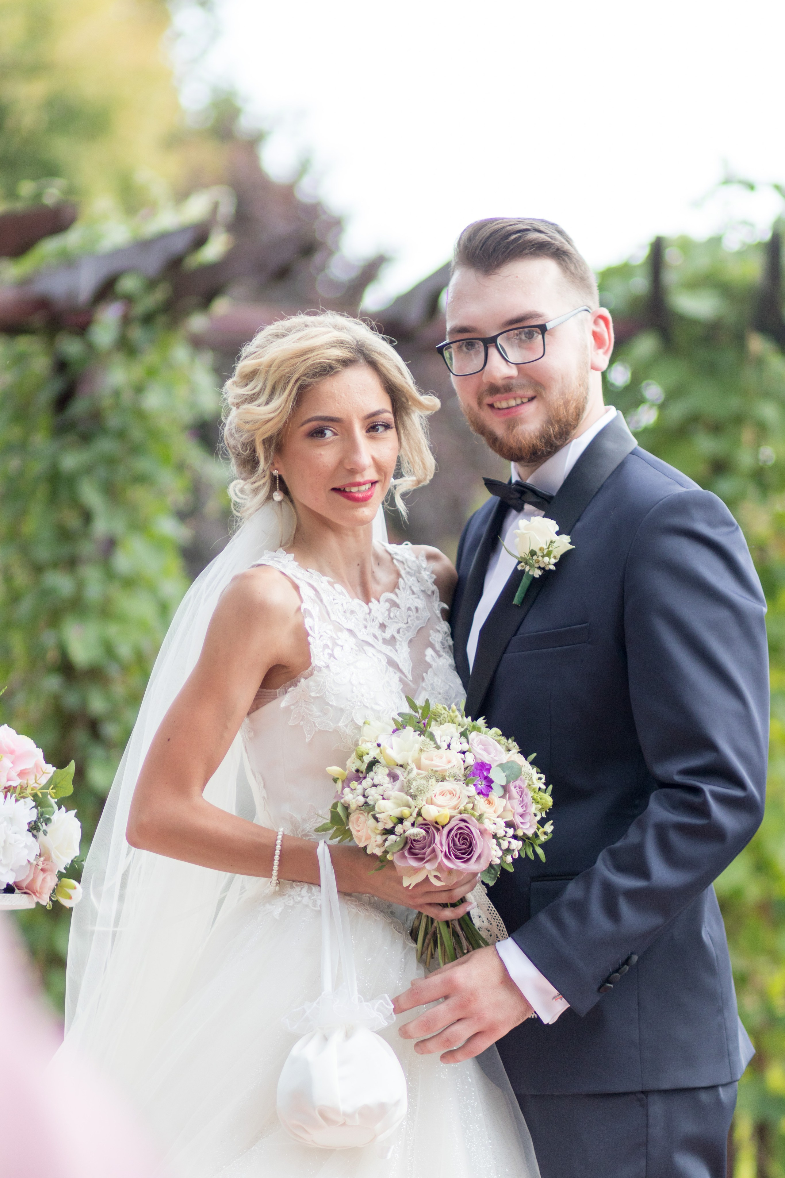 Wedding photographer, Bucharest wedding photographer, photo offer 2024, wedding photo offer, special wedding photographer, wedding photo services, wedding photo-video, Wedding Photo & Video Team - Videographer Bucharest, Team: wedding photographer & videographer, wedding photographer offer , free dates, portrait photographer, bride, wedding dress, jewelry photographer