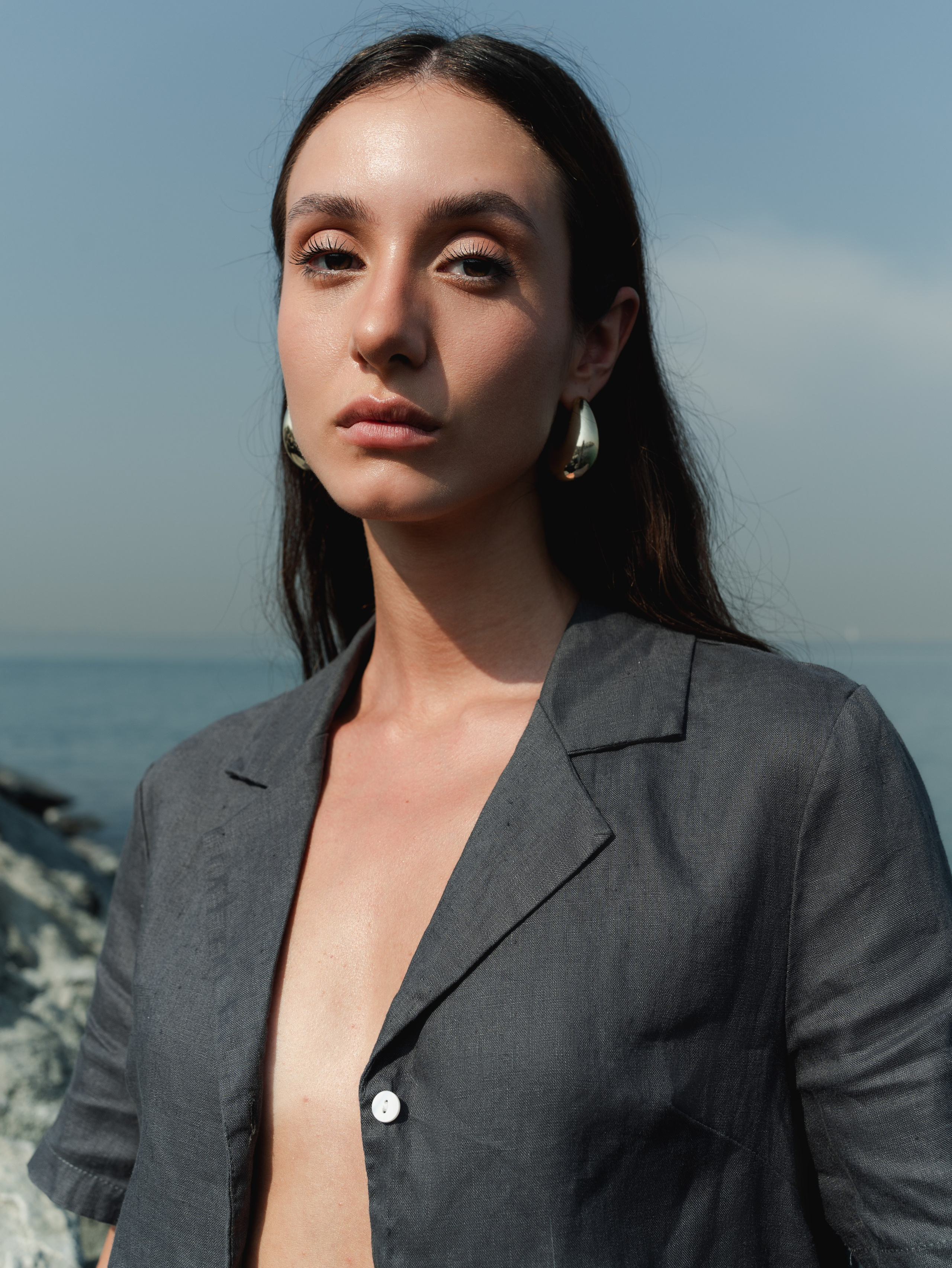 #E7C Summer. Alisha Geva | Contemporary fashion women’s portrait Dubai