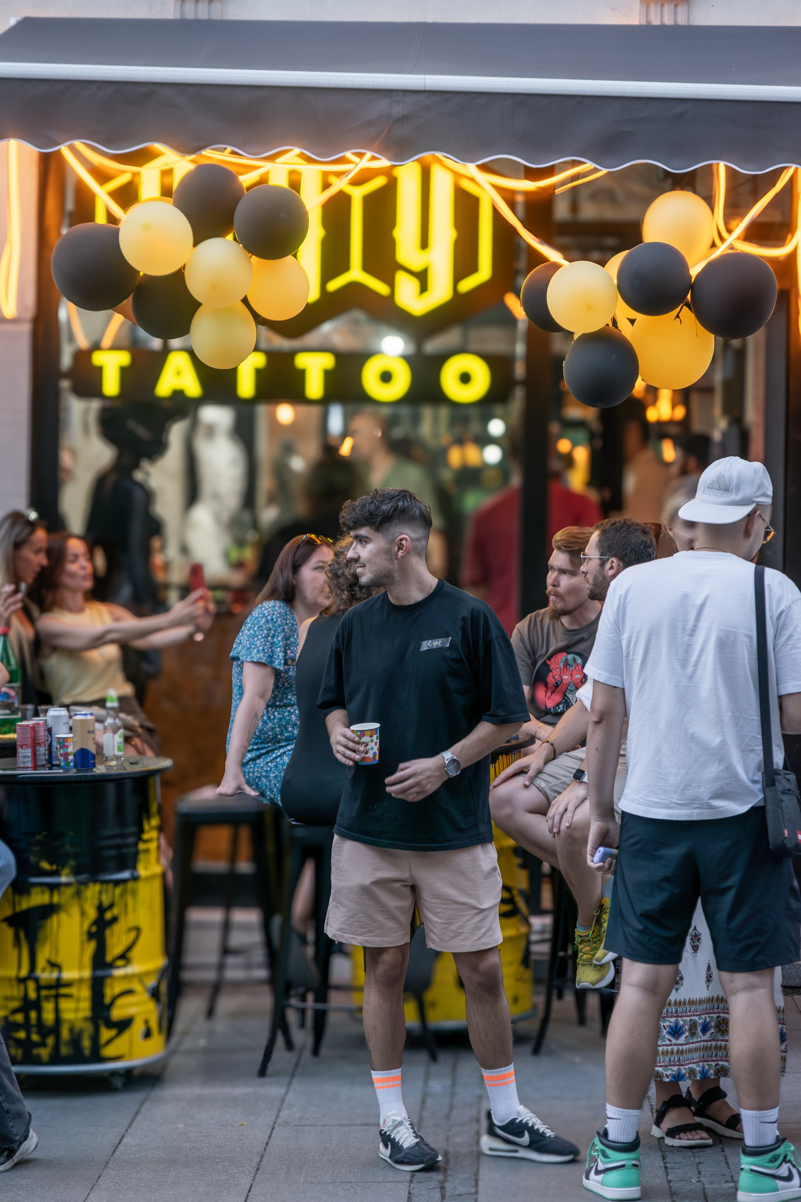 Репортажная фотосессия с открытия TATTO ROY в Белграде, Сербия. Виктория Федосеенко, фотограф в Сербии