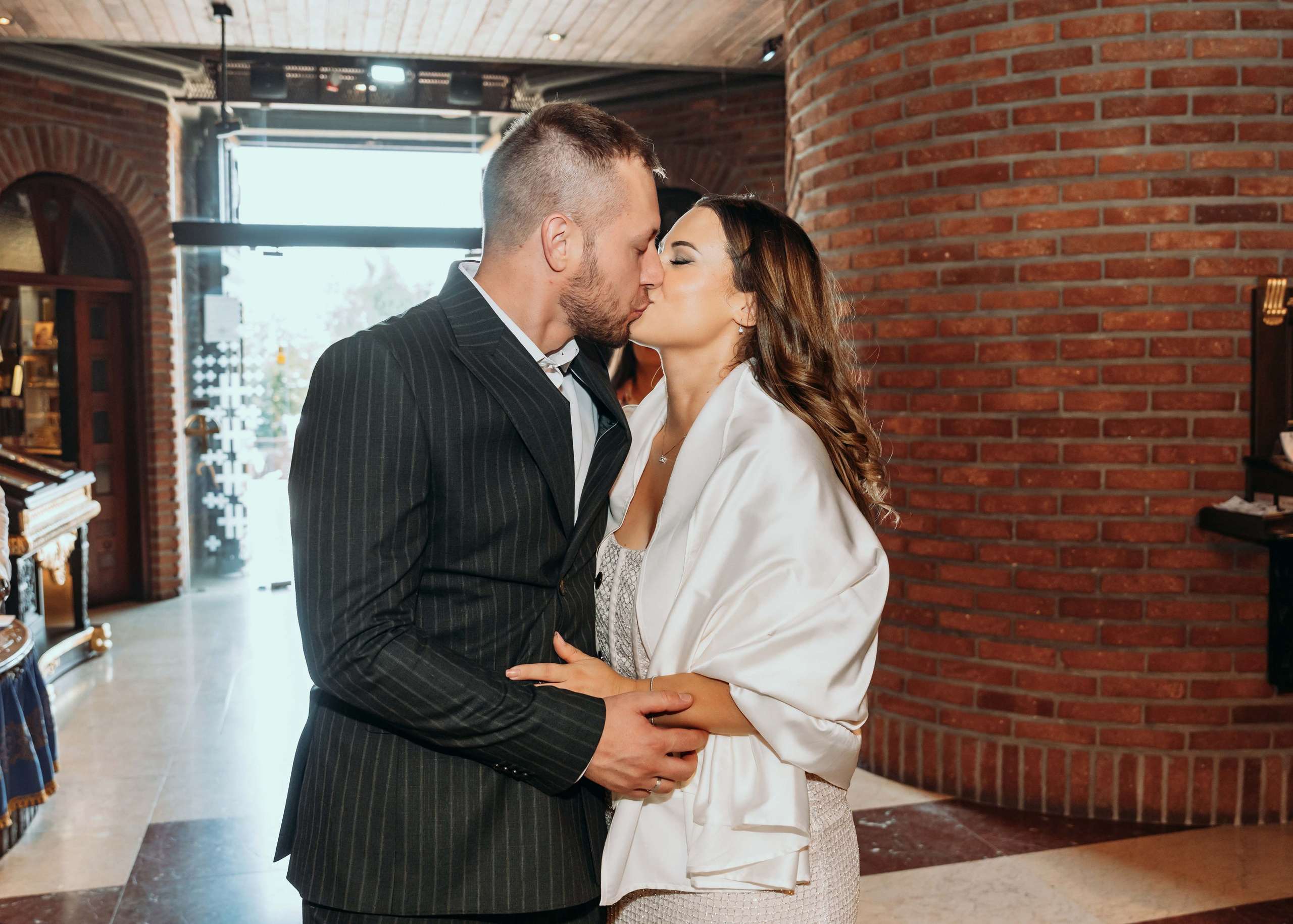 FOTOGRAFISANJE VENČANJA. DEČIJI FOTOGRAF BEOGRAD|NOVOGODISNJE FOTOGRAFISANJE|CAKE SMASH