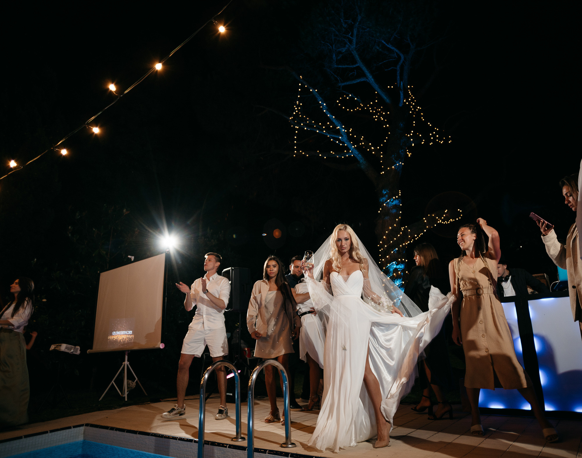 Пожар в бассейне 🔥. Свадебный и семейный фотограф Алексей Попов. Штутгарт, Германия