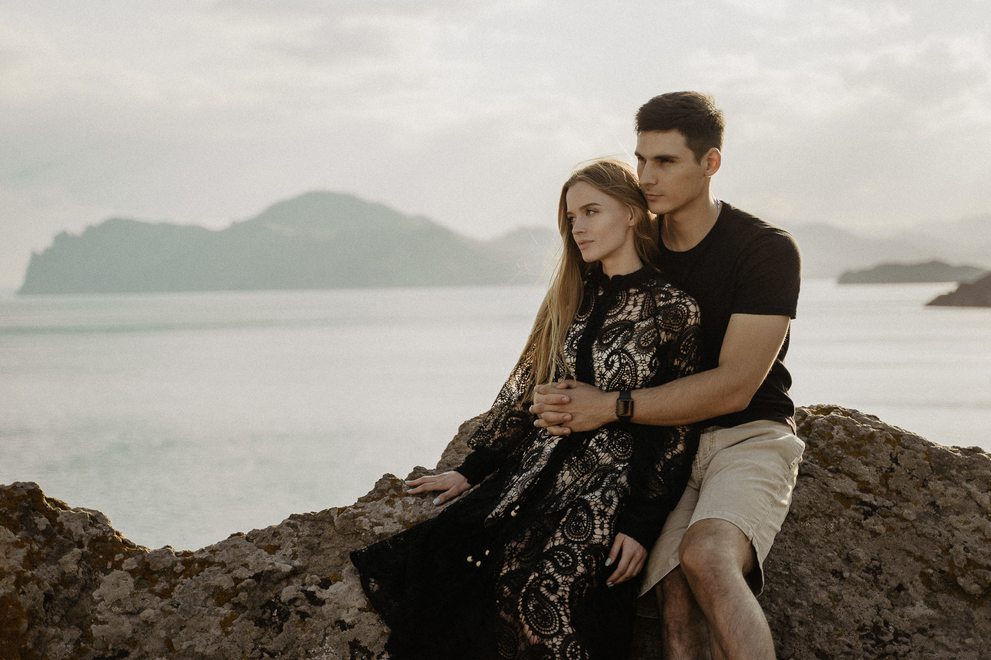 Фотосессия Love story у моря. Крым, Коктебель. Свадебный и семейный фотограф Алексей Попов. Штутгарт, Германия