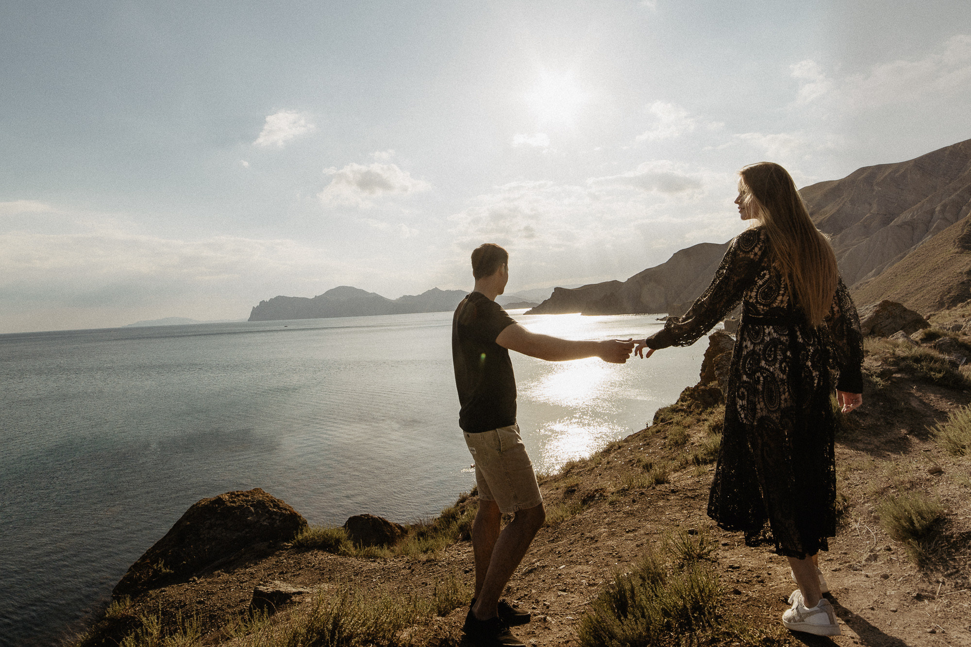 Фотосессия Love story у моря. Крым, Коктебель. Свадебный и семейный фотограф Алексей Попов. Штутгарт, Германия
