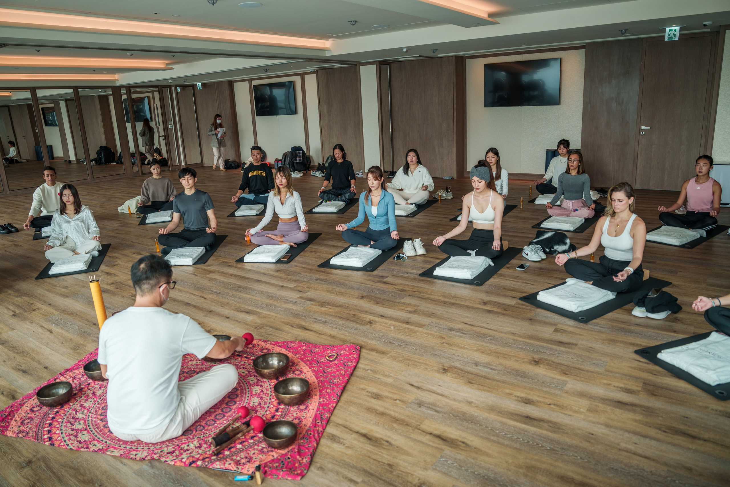 HASHTAG LEGEND | THE FULLERTON HONG KONG. ФОТОГРАФ В ГОНКОНГЕ (СВАДЬБЫ, FASHION, СЕМЕЙНЫЕ, МЕРОПРИЯТИЯ, ФОТОПРОГУЛКИ)