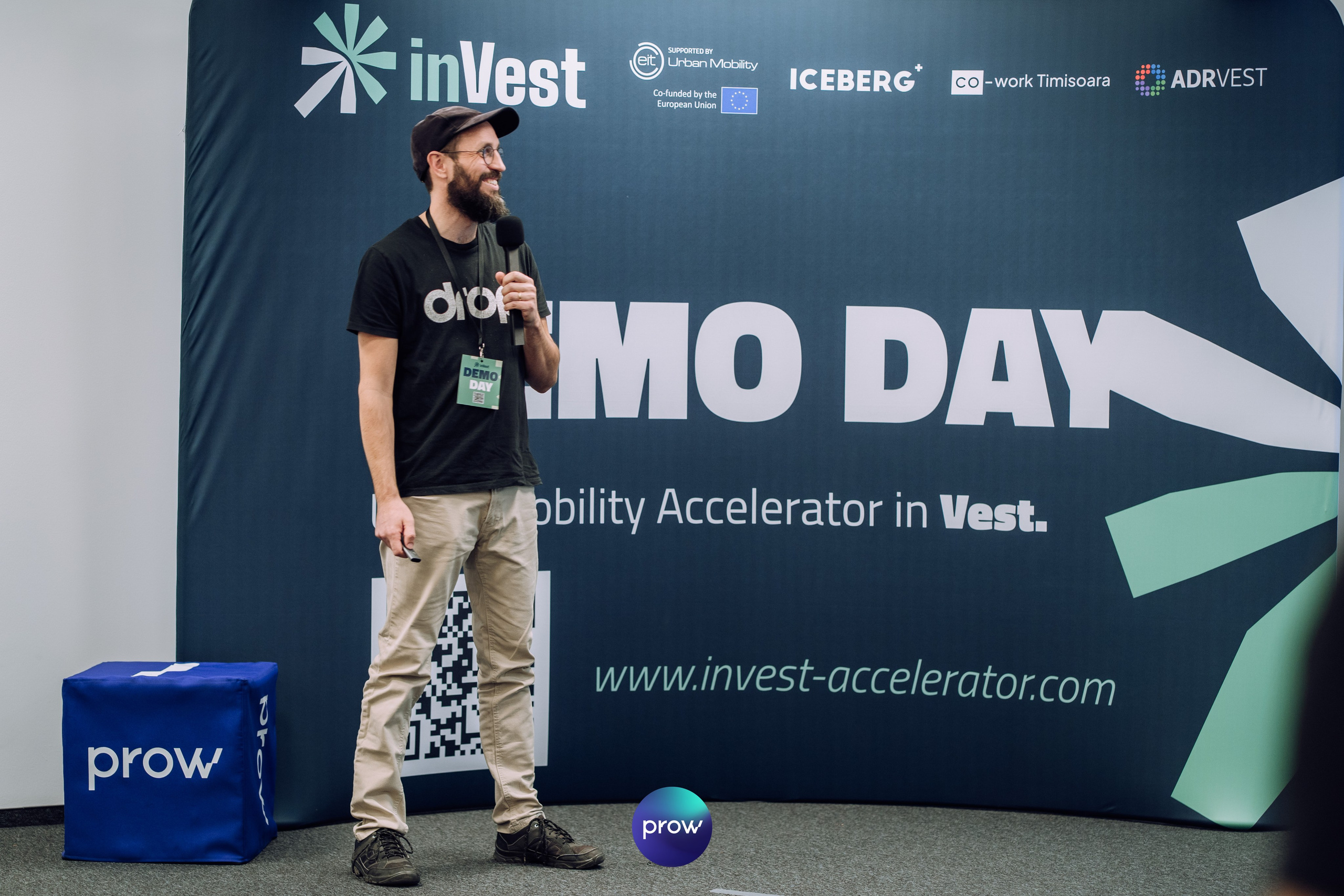 InVest DemoDay @ Cowork. Cozac Cristian Photographer