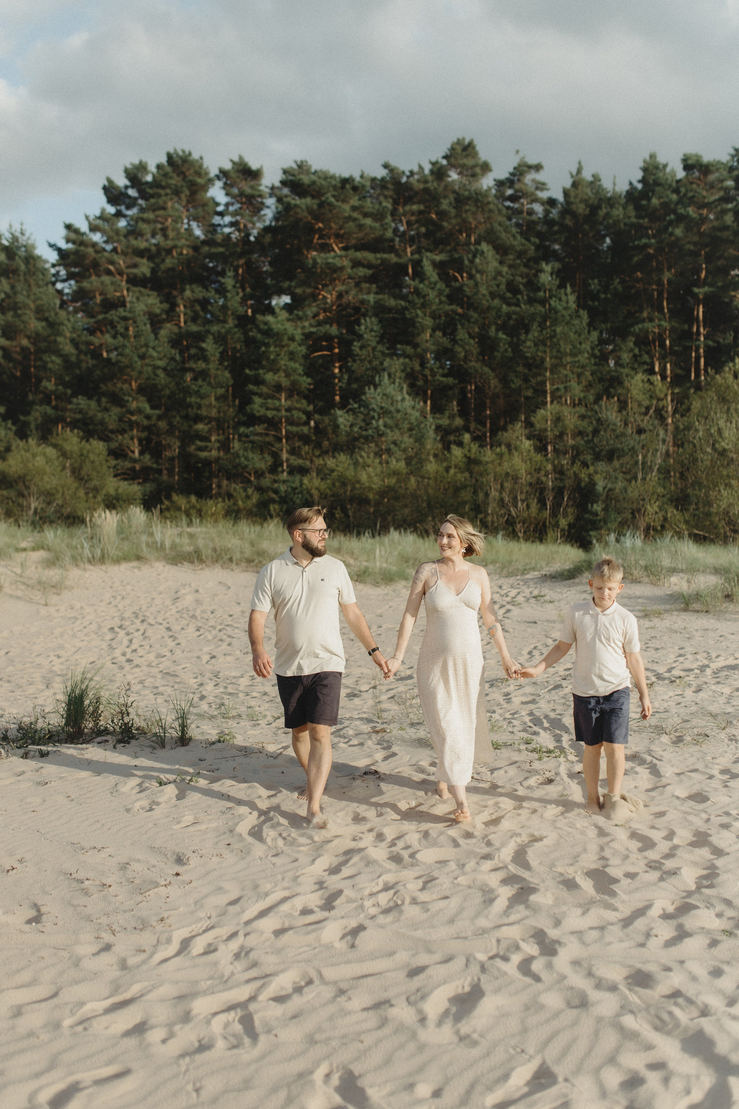 Darya. Wedding and Portrait Photographer Evie Moon