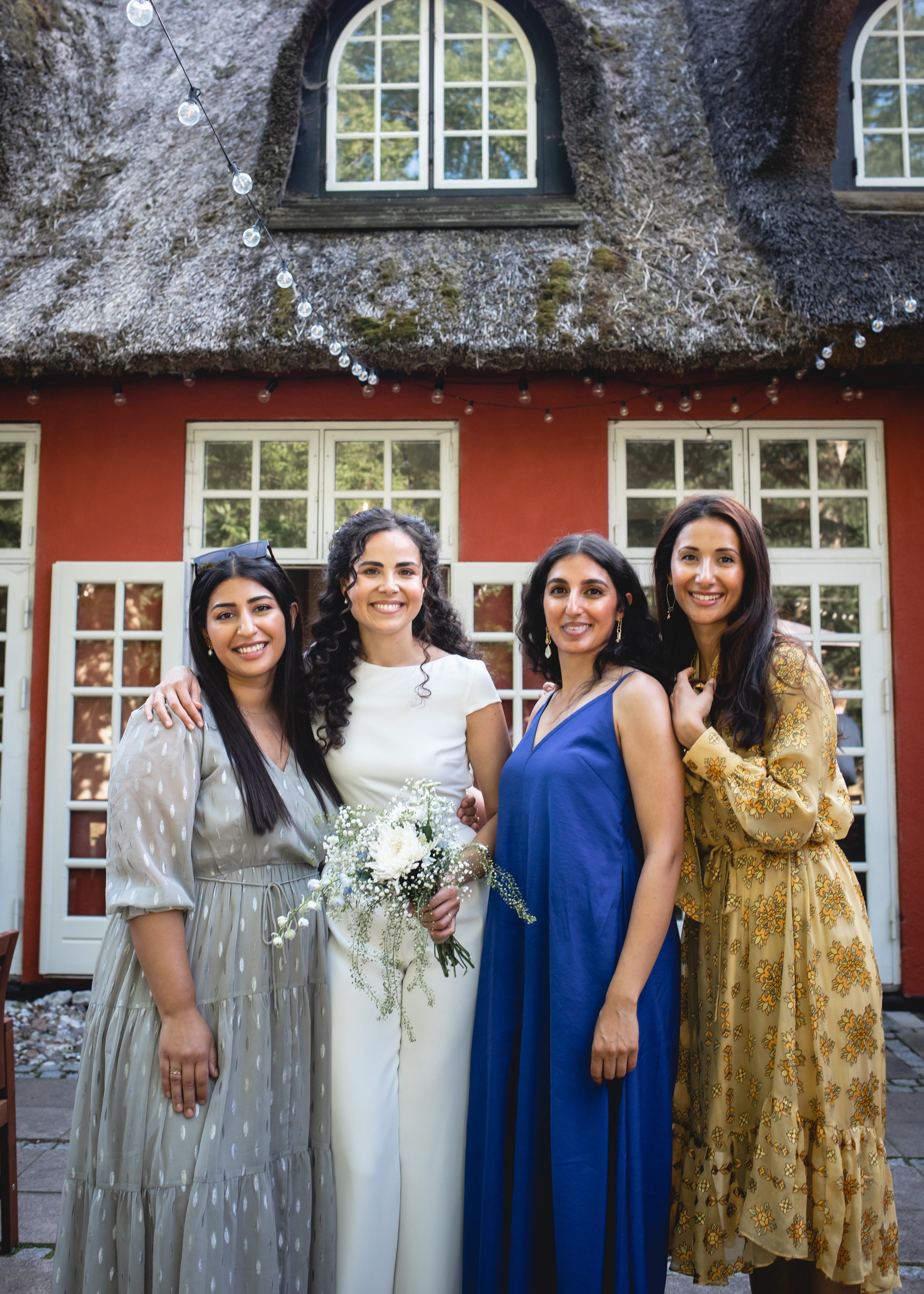 Elissa | Mads. Professional wedding photographer in Copenhagen, Denmark — Julia Byron